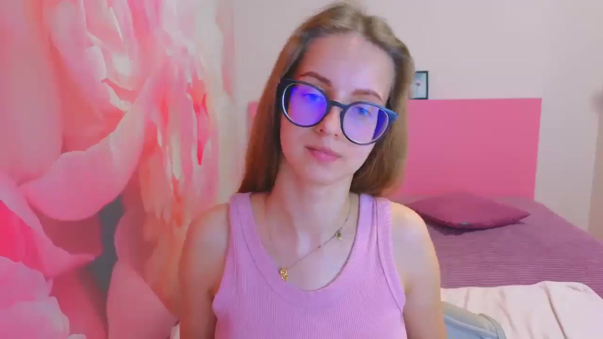 Gallery image thumbnail from Kristina_Adel's myfreecams stream on, 04/17/2026, 11:03 image 20 of 20