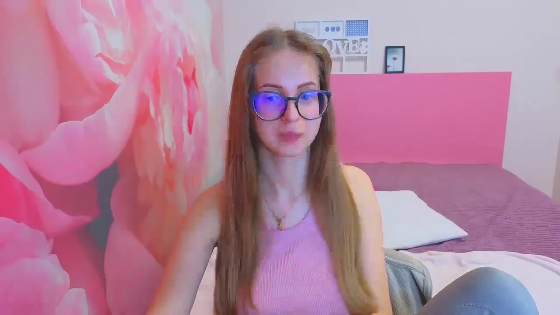 Gallery image thumbnail from Kristina_Adel's myfreecams stream on, 04/23/2026, 10:22 image 4 of 20