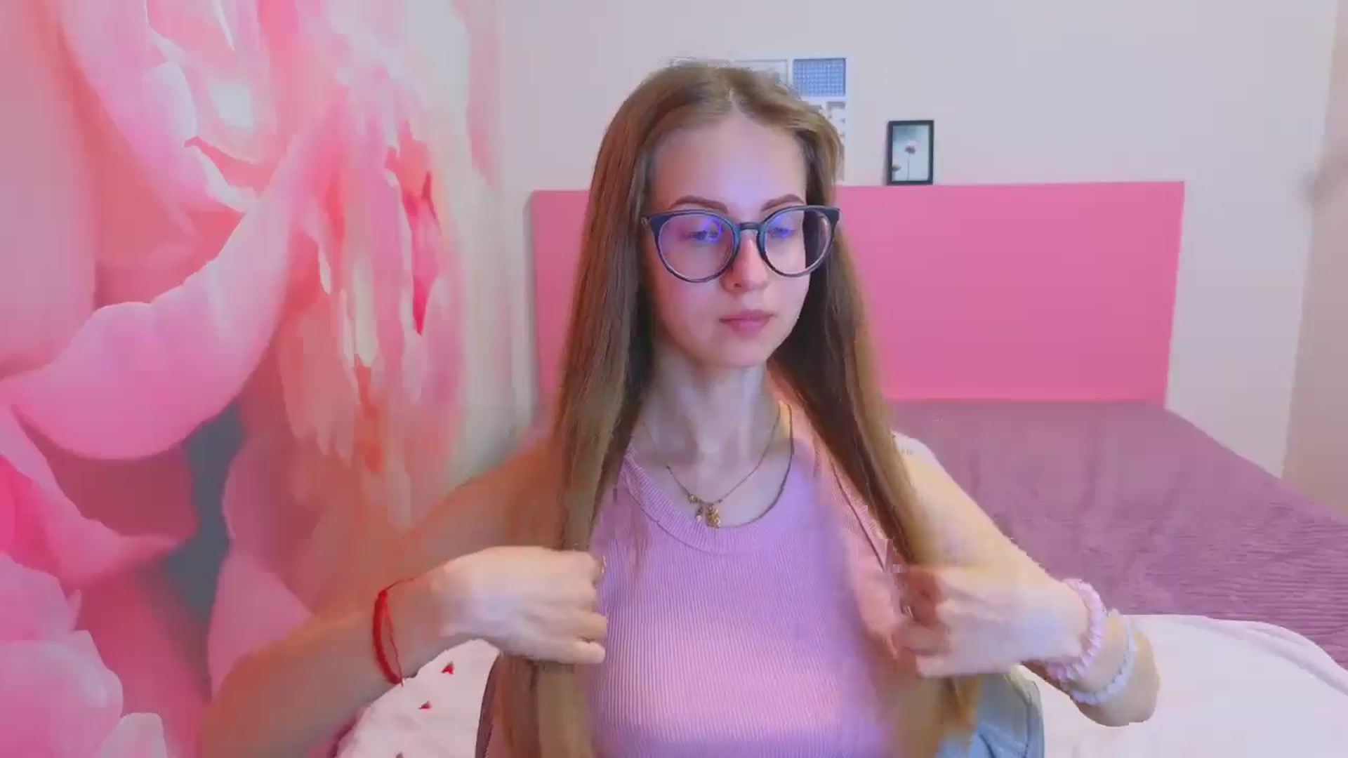 Gallery image thumbnail from Kristina_Adel's myfreecams stream on, 04/23/2026, 13:00 image 11 of 20