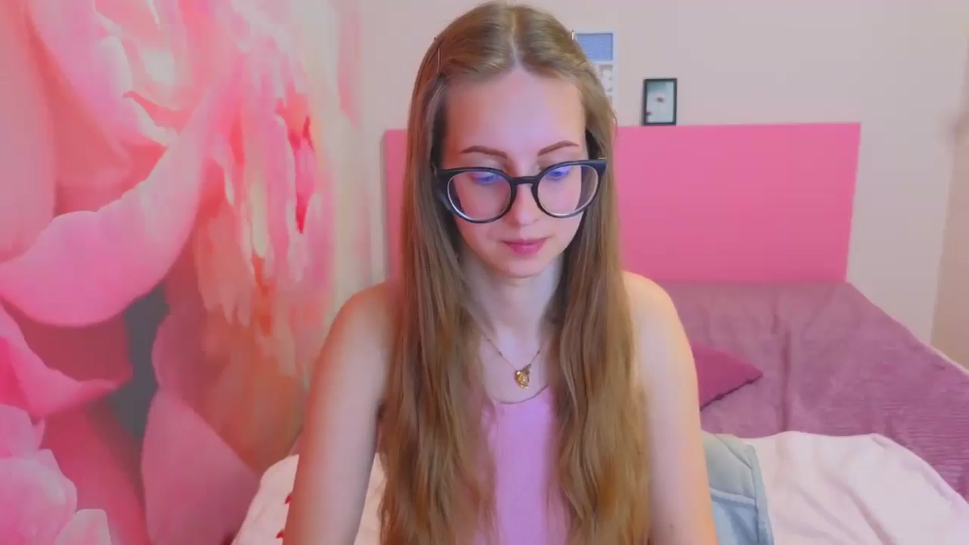 Gallery image thumbnail from Kristina_Adel's myfreecams stream on, 04/30/2026, 15:04 image 14 of 20