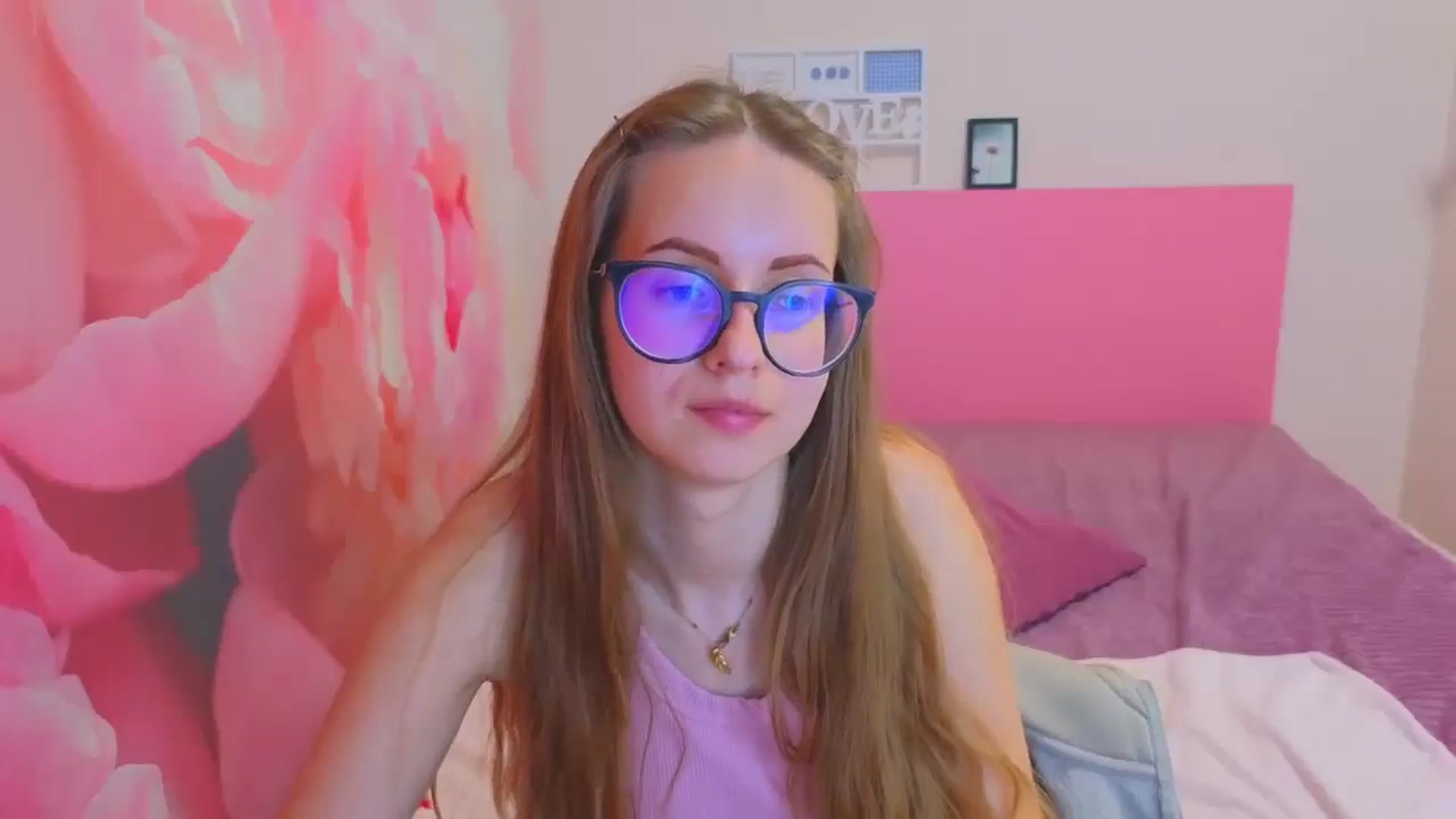 Gallery image thumbnail from Kristina_Adel's myfreecams stream on, 04/30/2026, 15:04 image 3 of 20