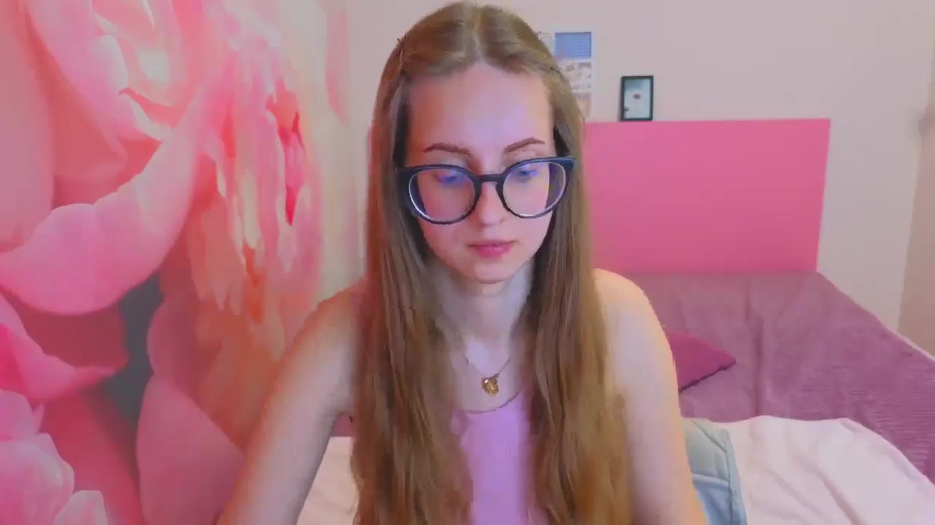 Gallery image thumbnail from Kristina_Adel's myfreecams stream on, 04/30/2026, 15:04 image 13 of 20
