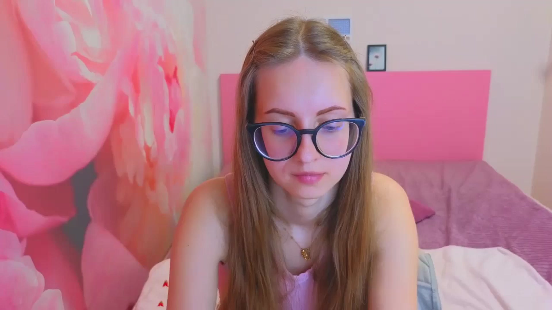 Gallery image thumbnail from Kristina_Adel's myfreecams stream on, 04/30/2026, 15:04 image 19 of 20