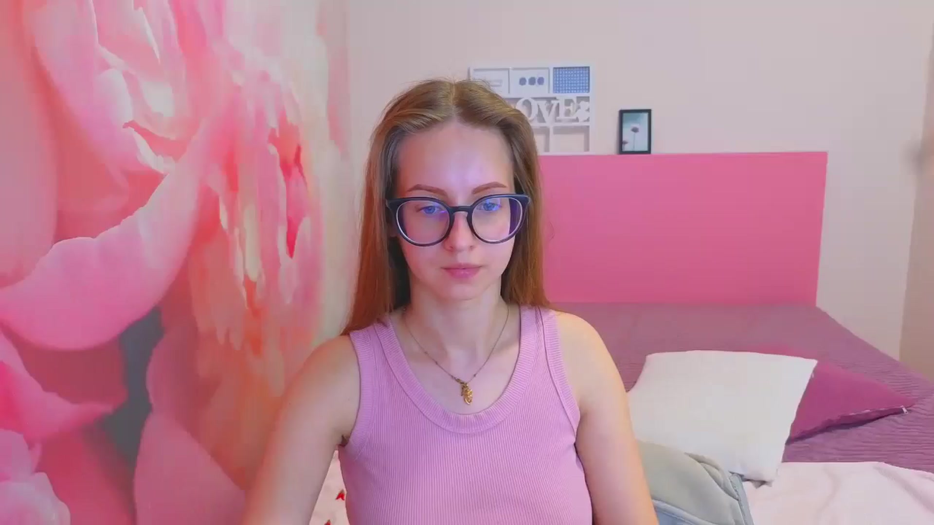 Gallery image thumbnail from Kristina_Adel's myfreecams stream on, 05/05/2026, 10:41 image 1 of 20