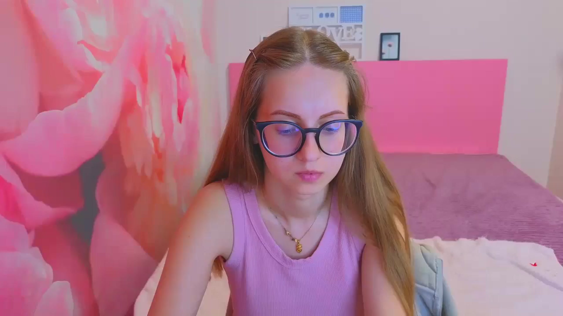 Gallery image thumbnail from Kristina_Adel's myfreecams stream on, 05/08/2026, 11:13 image 6 of 20