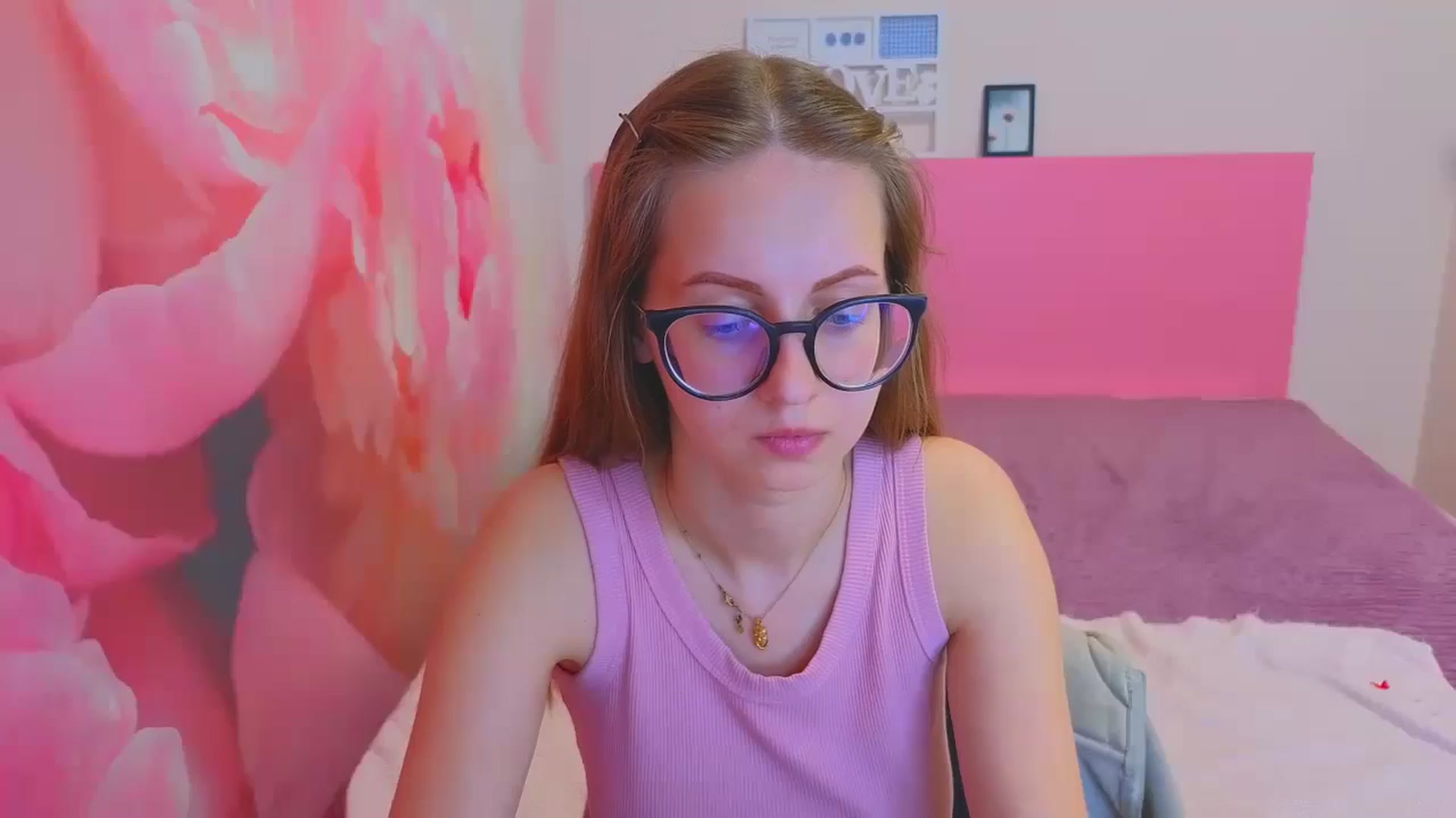 Gallery image thumbnail from Kristina_Adel's myfreecams stream on, 05/08/2026, 11:13 image 2 of 20