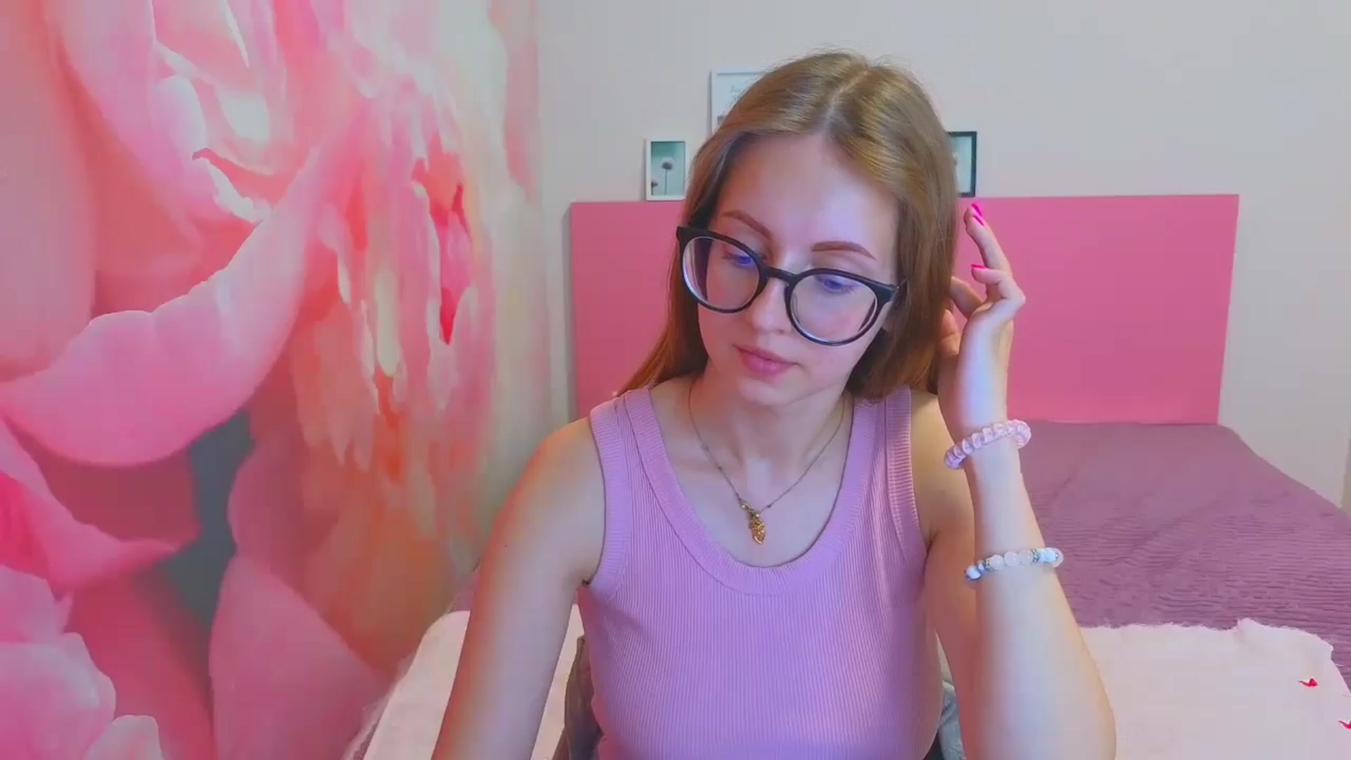 Gallery image thumbnail from Kristina_Adel's myfreecams stream on, 05/11/2026, 10:49 image 18 of 20