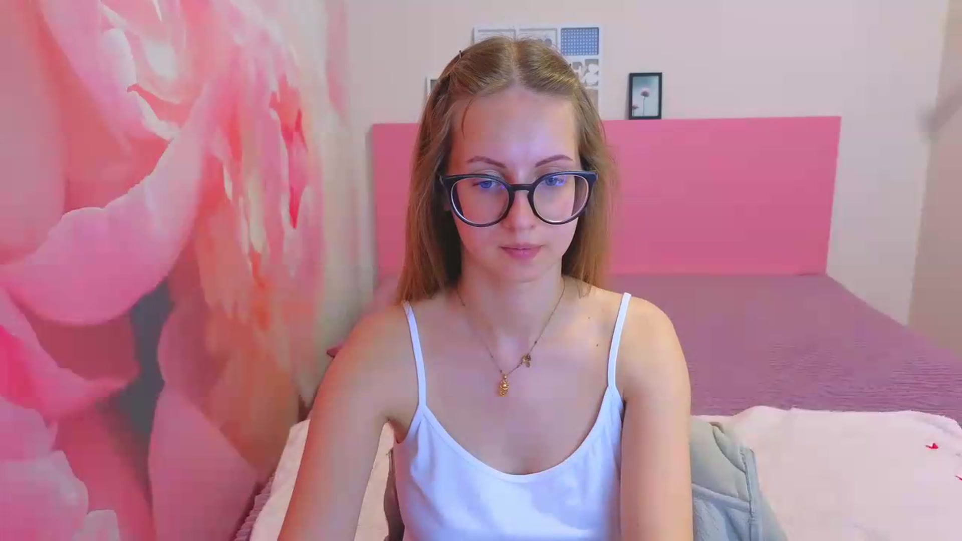 Gallery image thumbnail from Kristina_Adel's myfreecams stream on, 05/18/2026, 08:14 image 11 of 20