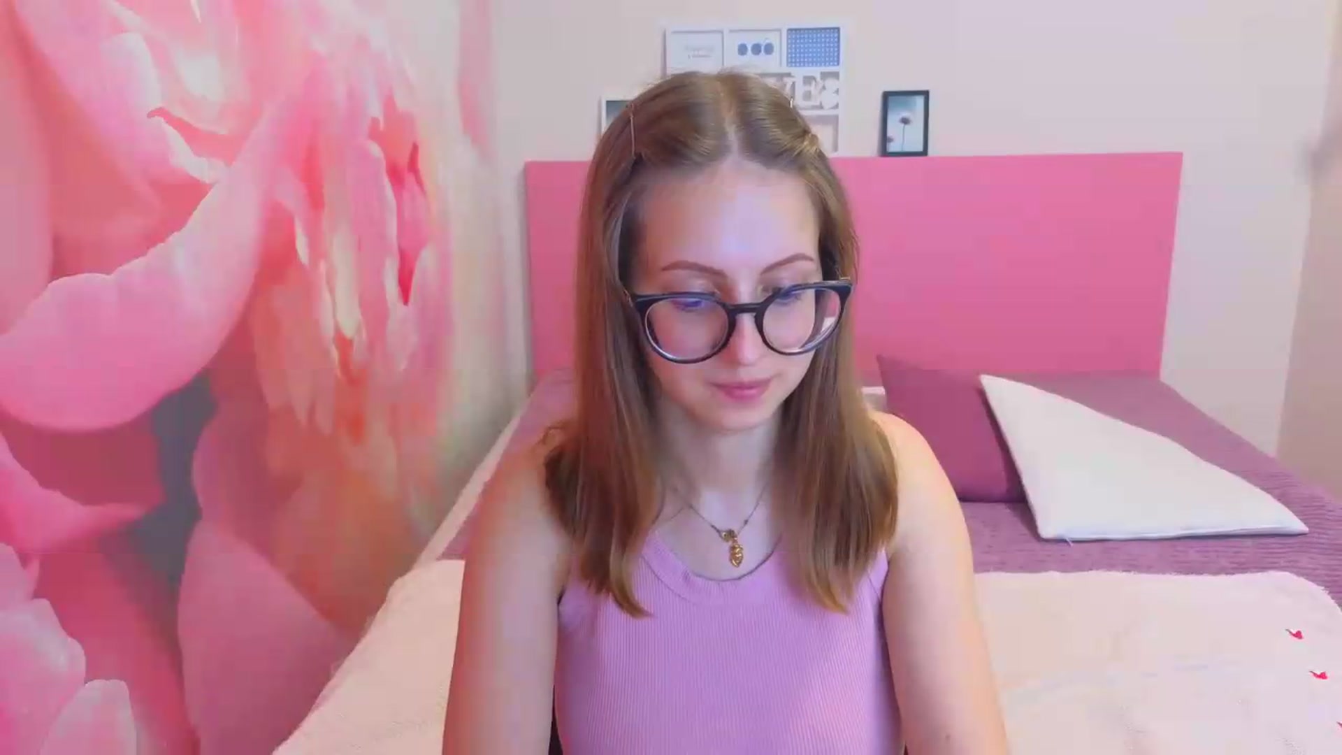 Gallery image thumbnail from Kristina_Adel's myfreecams stream on, 06/29/2026, 10:55 image 18 of 20