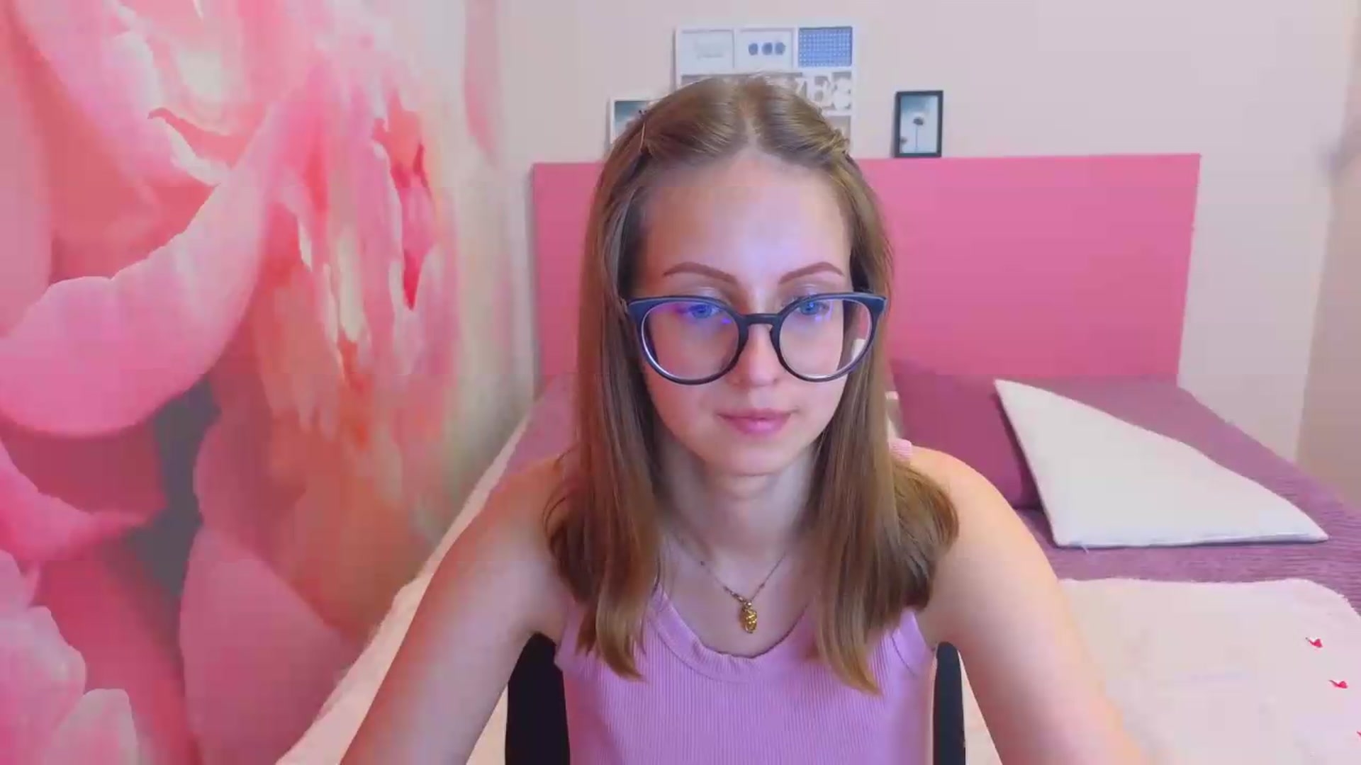 Gallery image thumbnail from Kristina_Adel's myfreecams stream on, 06/29/2026, 10:55 image 15 of 20