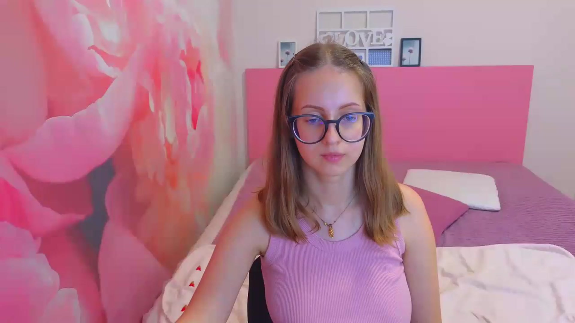 Gallery image thumbnail from Kristina_Adel's myfreecams stream on, 07/02/2026, 08:26 image 13 of 20