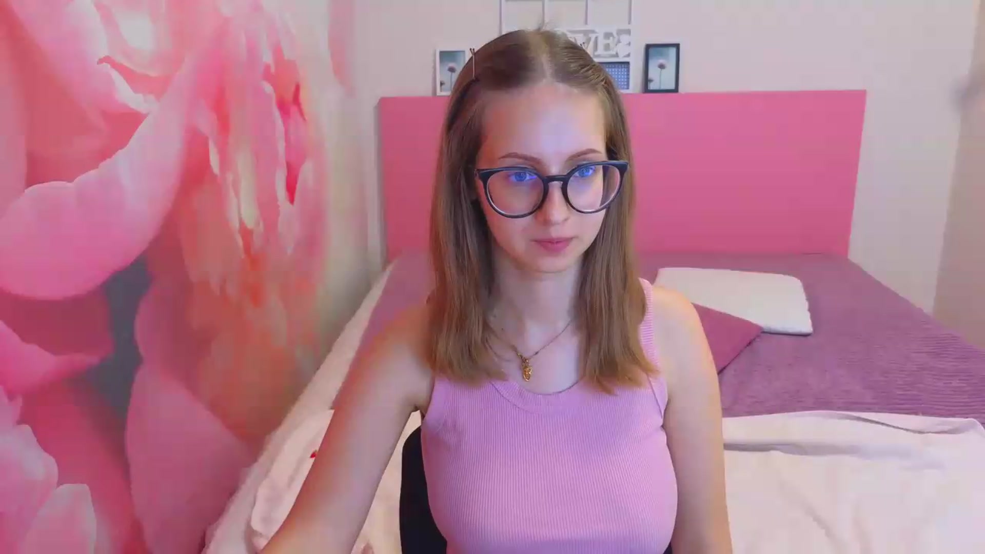 Gallery image thumbnail from Kristina_Adel's myfreecams stream on, 07/02/2026, 10:54 image 2 of 20