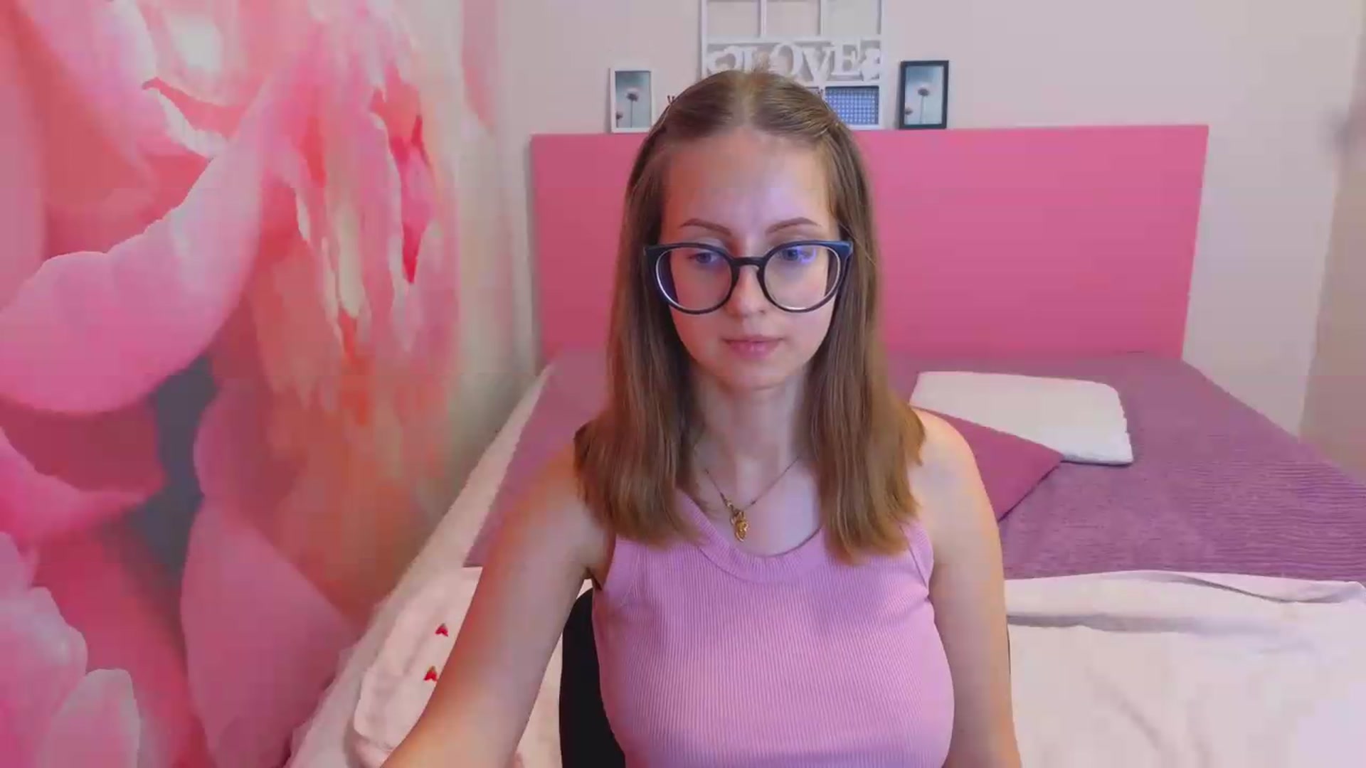 Gallery image thumbnail from Kristina_Adel's myfreecams stream on, 07/02/2026, 10:54 image 8 of 20