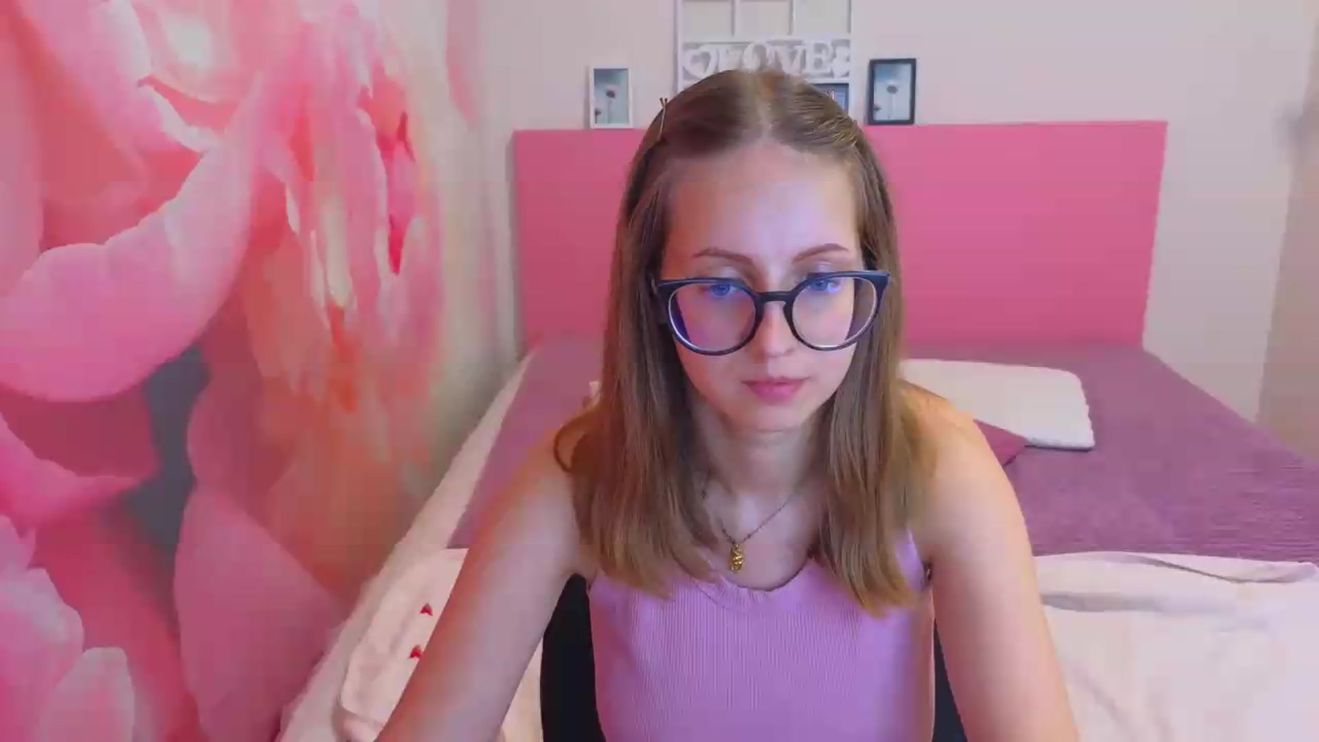 Gallery image thumbnail from Kristina_Adel's myfreecams stream on, 07/02/2026, 10:54 image 16 of 20