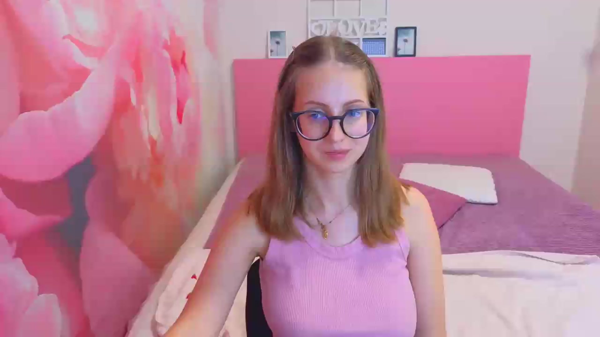 Gallery image thumbnail from Kristina_Adel's myfreecams stream on, 07/02/2026, 10:54 image 10 of 20