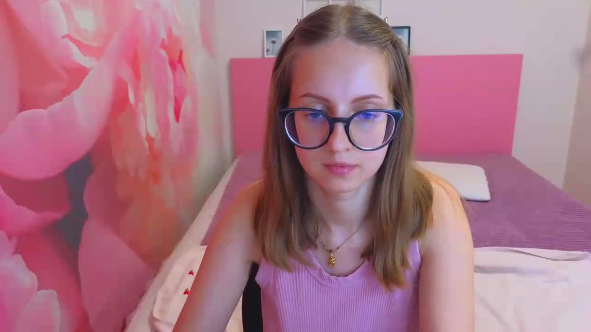 Gallery image thumbnail from Kristina_Adel's myfreecams stream on, 07/02/2026, 10:54 image 19 of 20