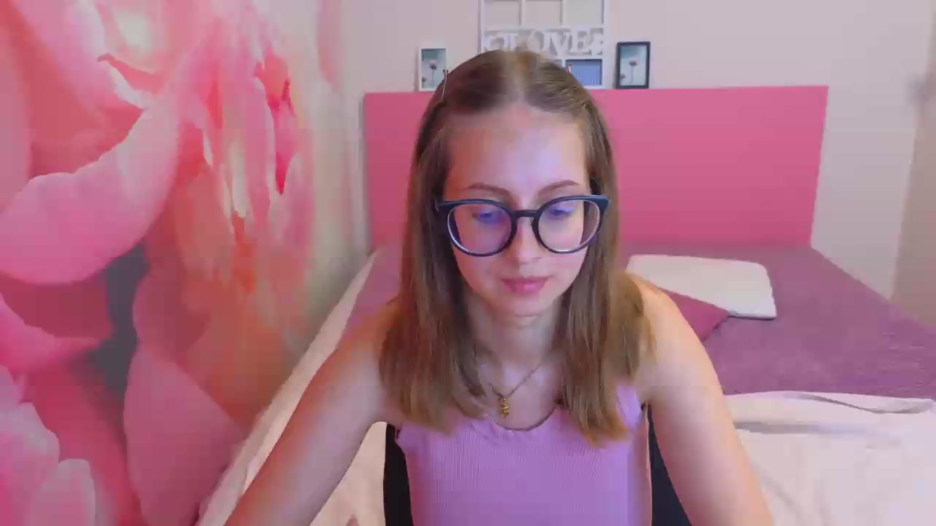 Gallery image thumbnail from Kristina_Adel's myfreecams stream on, 07/02/2026, 10:54 image 17 of 20
