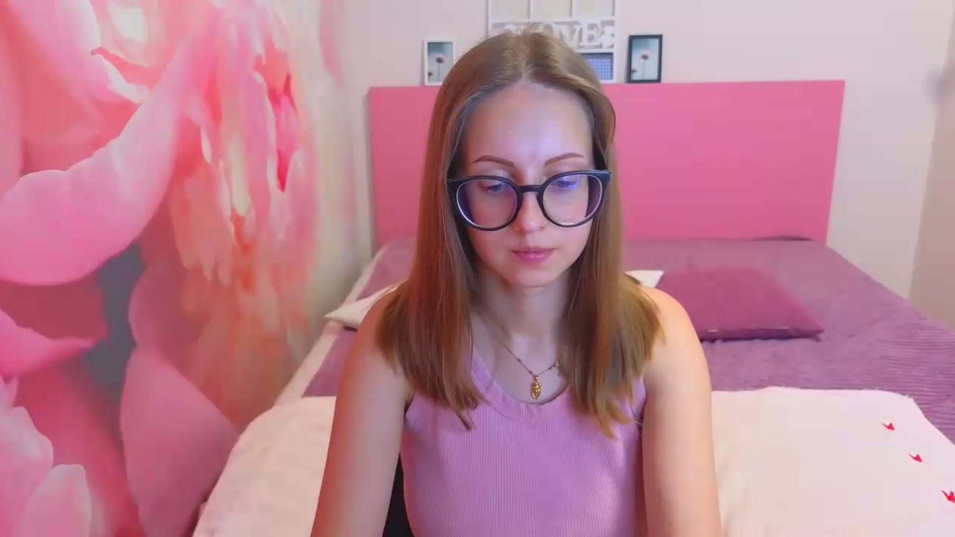 Gallery image thumbnail from Kristina_Adel's myfreecams stream on, 07/06/2026, 07:31 image 3 of 20