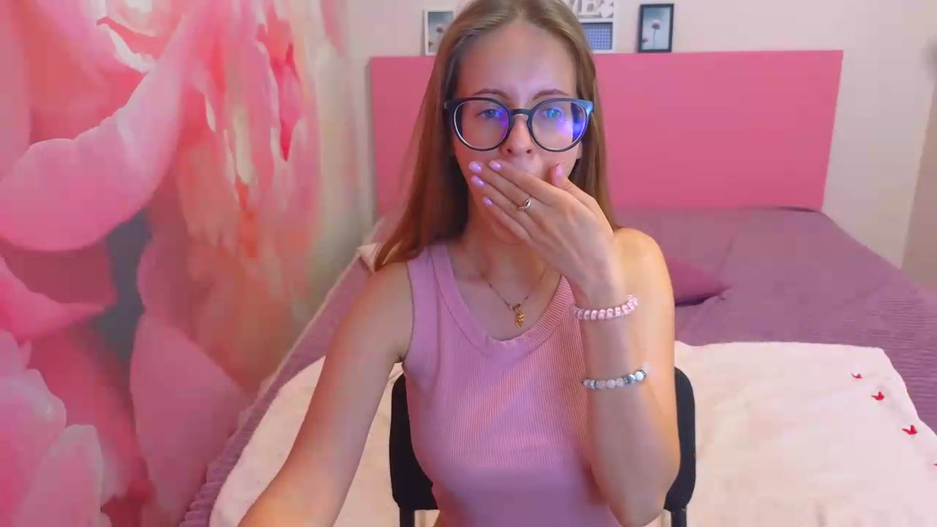 Gallery image thumbnail from Kristina_Adel's myfreecams stream on, 07/08/2026, 08:32 image 3 of 20