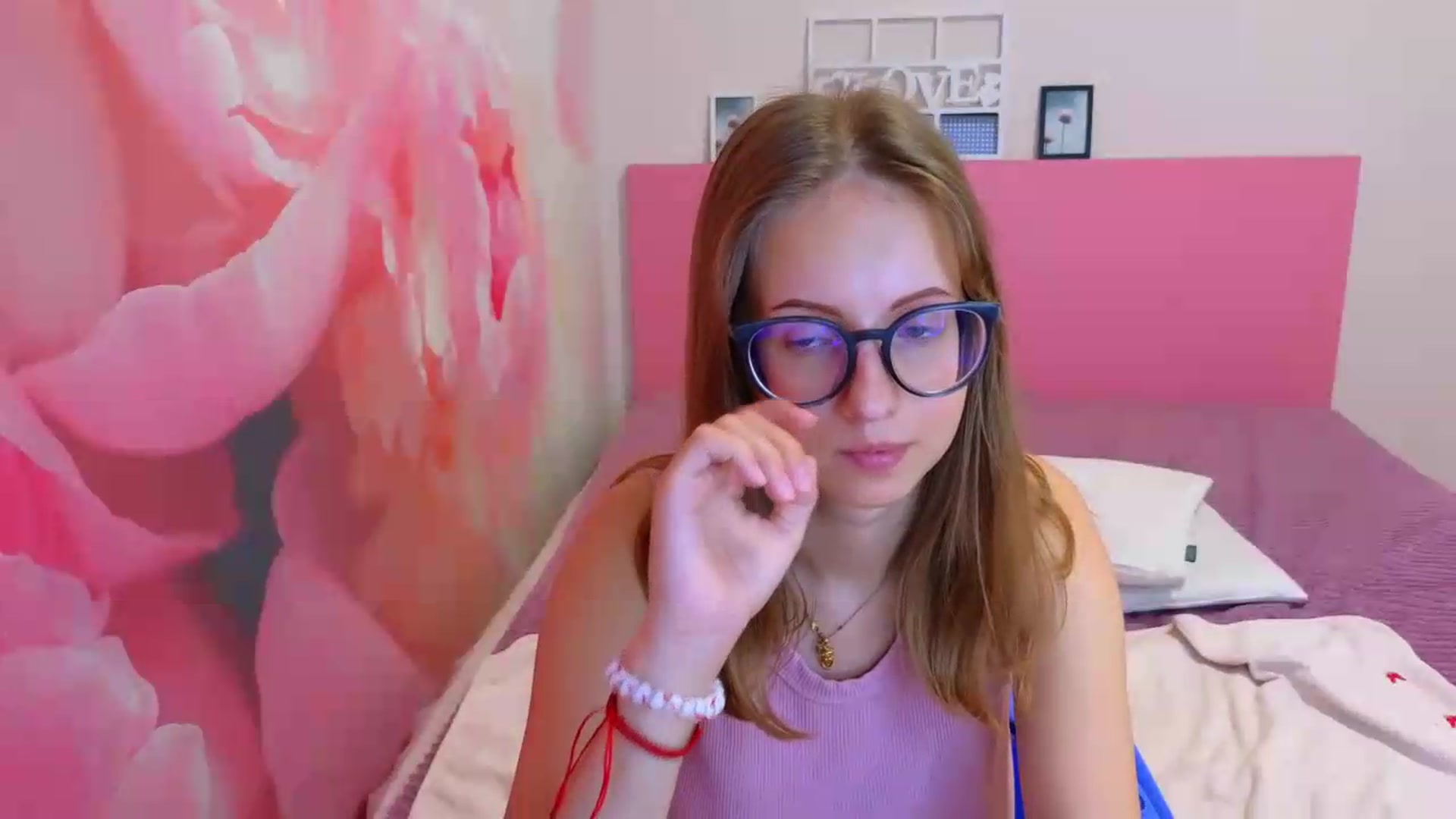 Gallery image thumbnail from Kristina_Adel's myfreecams stream on, 07/13/2026, 08:20 image 5 of 20