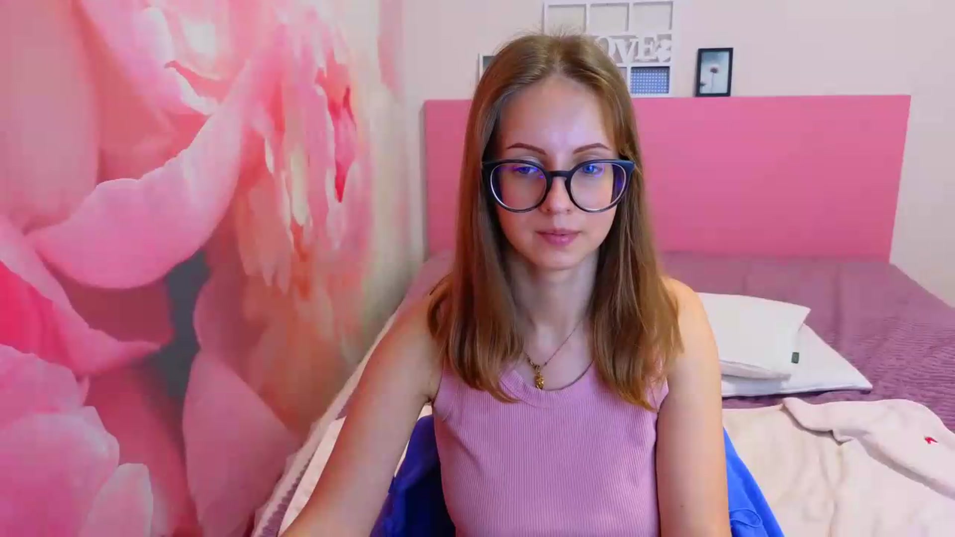 Gallery image thumbnail from Kristina_Adel's myfreecams stream on, 07/13/2026, 08:20 image 7 of 20