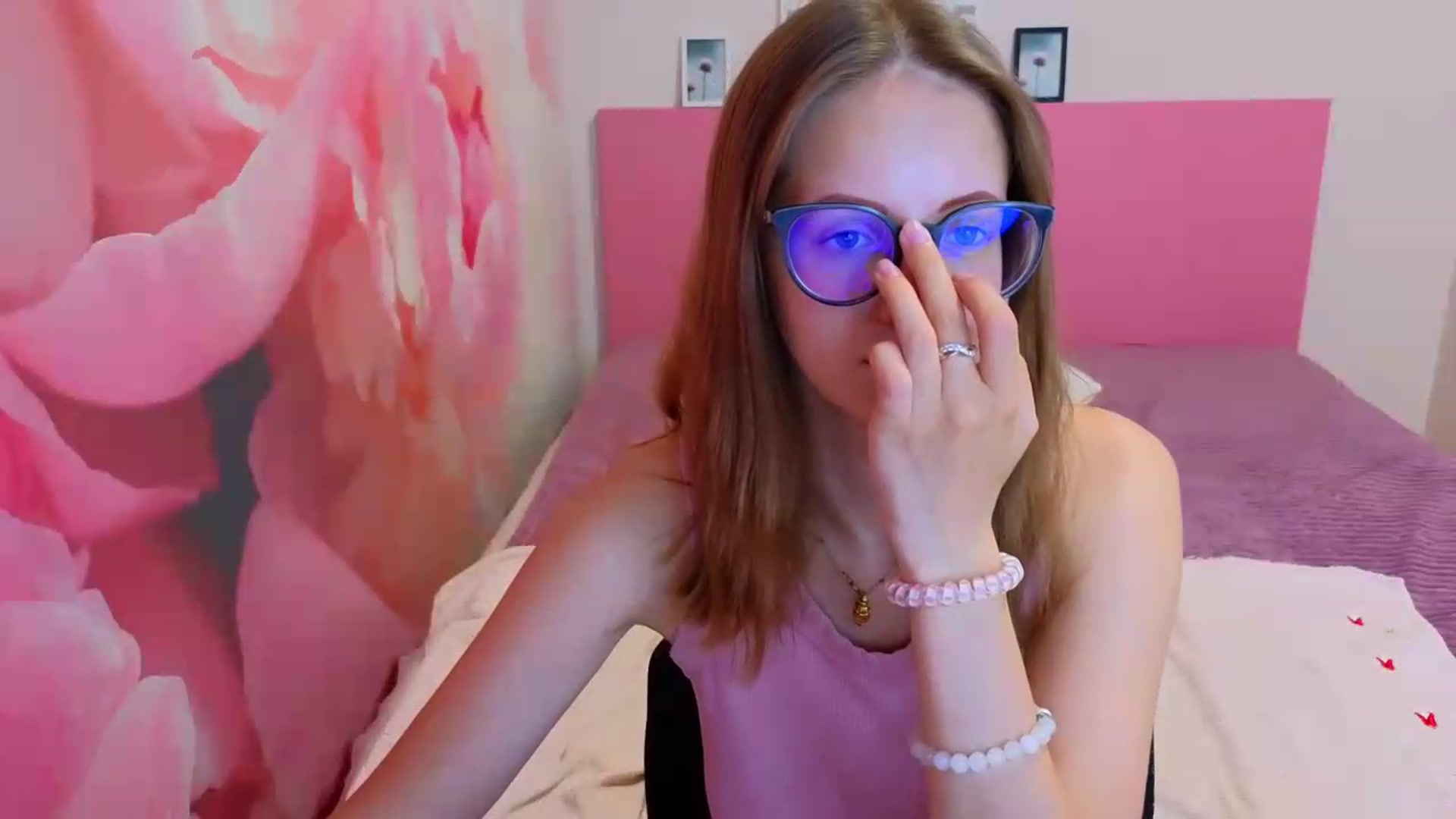 Gallery image thumbnail from Kristina_Adel's myfreecams stream on, 07/17/2026, 09:21 image 16 of 20