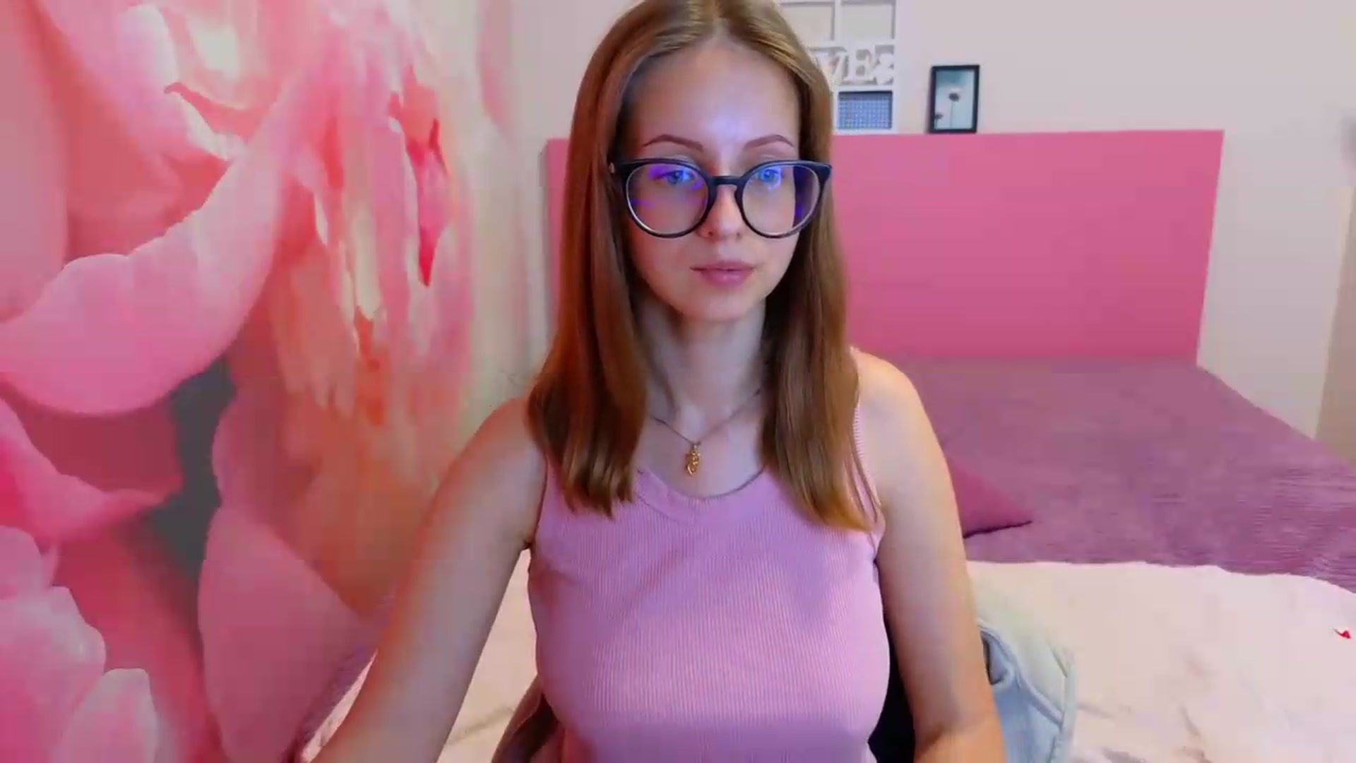 Gallery image thumbnail from Kristina_Adel's myfreecams stream on, 07/20/2026, 06:53 image 16 of 20