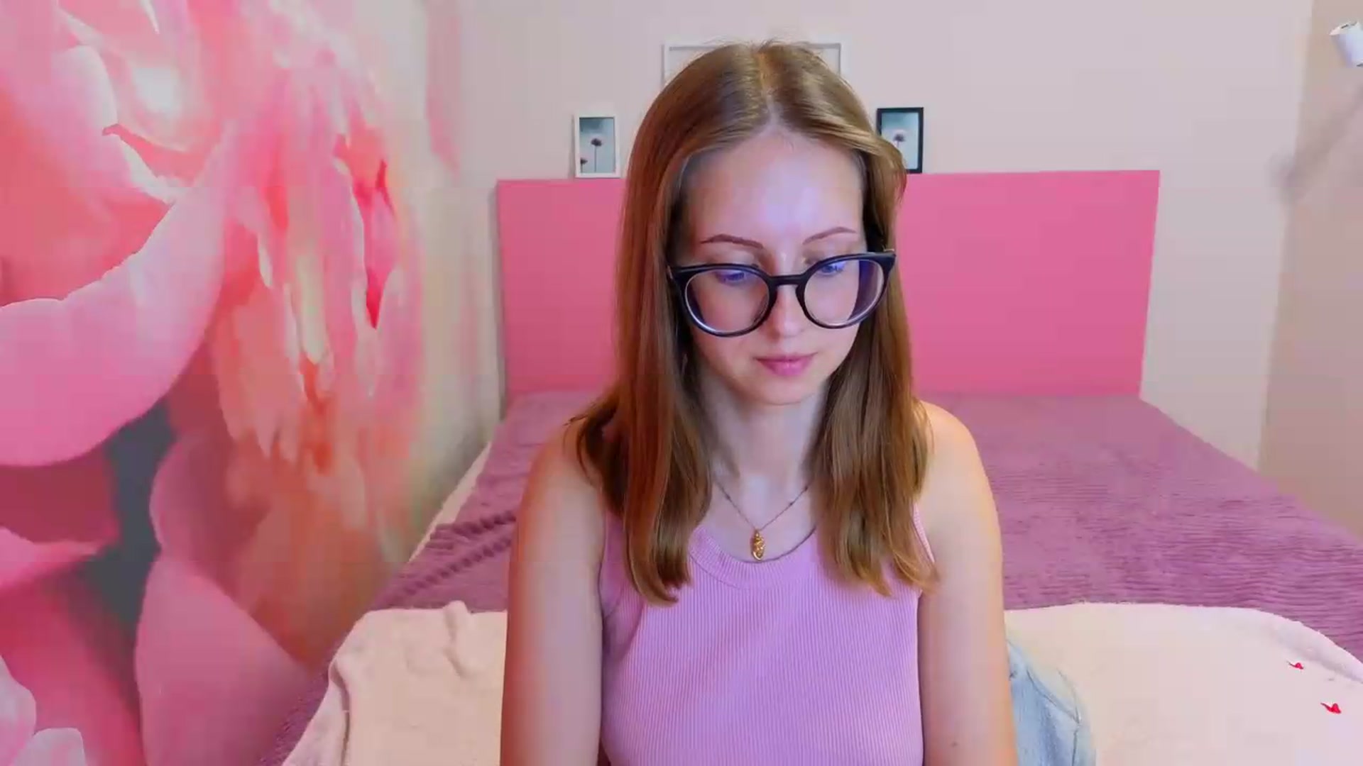 Gallery image thumbnail from Kristina_Adel's myfreecams stream on, 07/20/2026, 08:02 image 11 of 20
