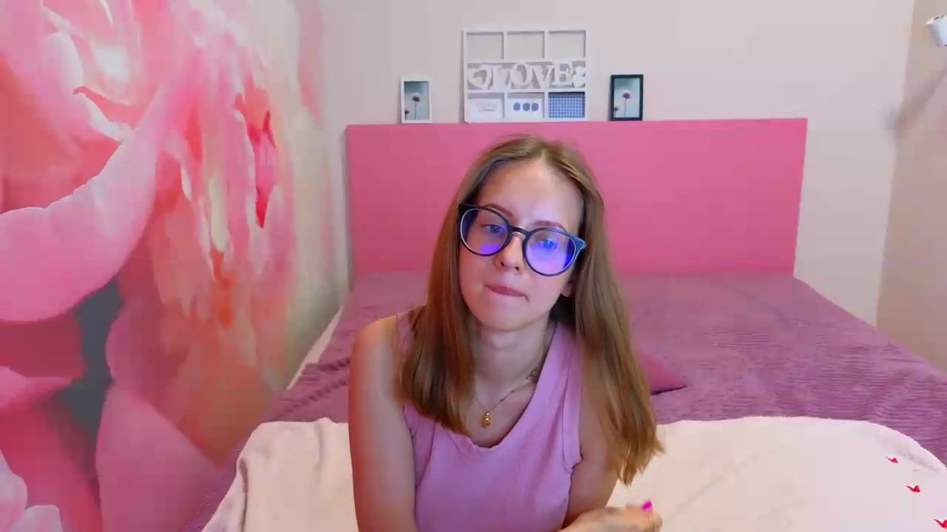 Gallery image thumbnail from Kristina_Adel's myfreecams stream on, 07/20/2026, 08:02 image 8 of 20