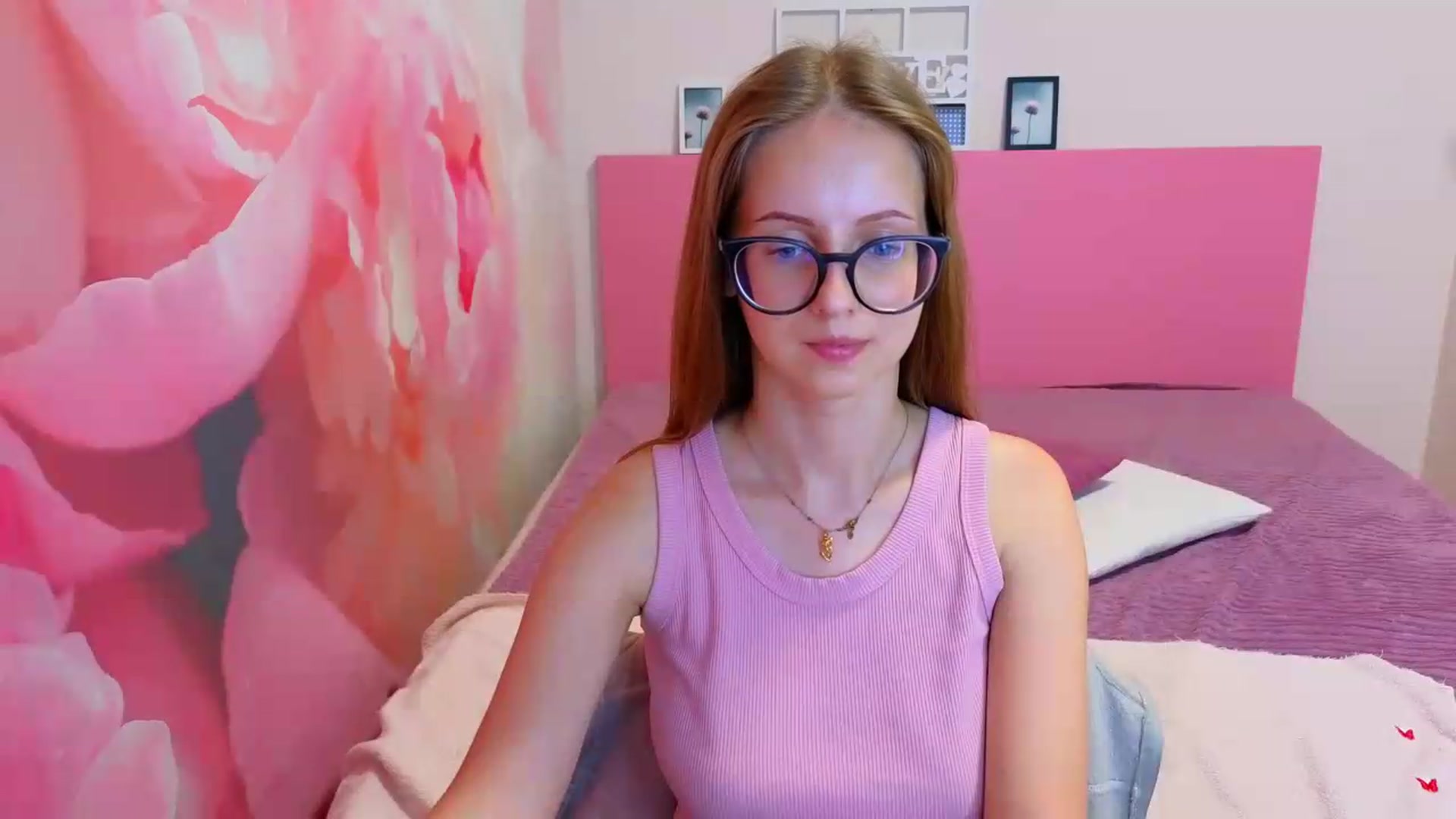 Gallery image thumbnail from Kristina_Adel's myfreecams stream on, 07/20/2026, 09:33 image 5 of 20