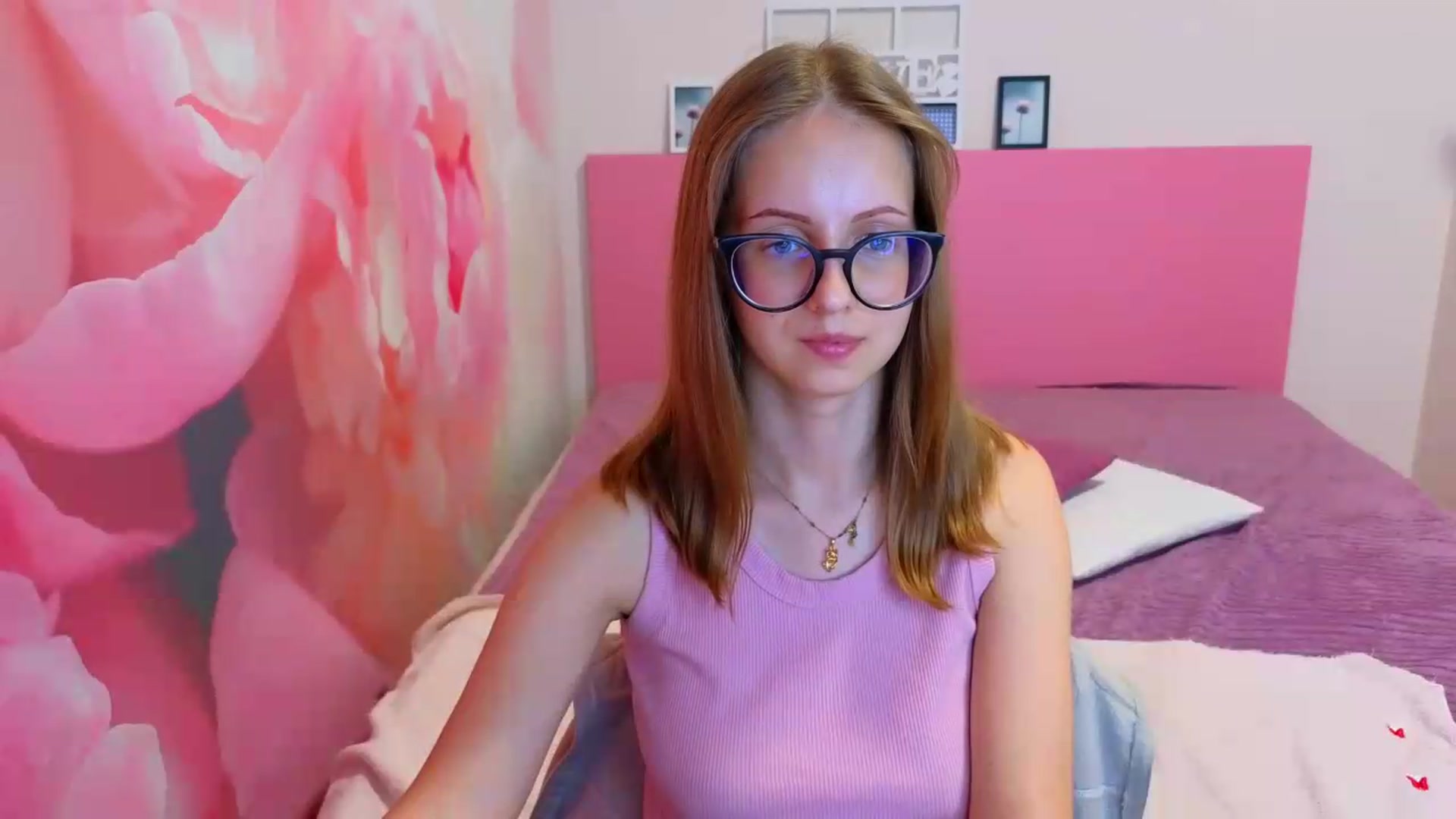 Gallery image thumbnail from Kristina_Adel's myfreecams stream on, 07/20/2026, 09:33 image 2 of 20