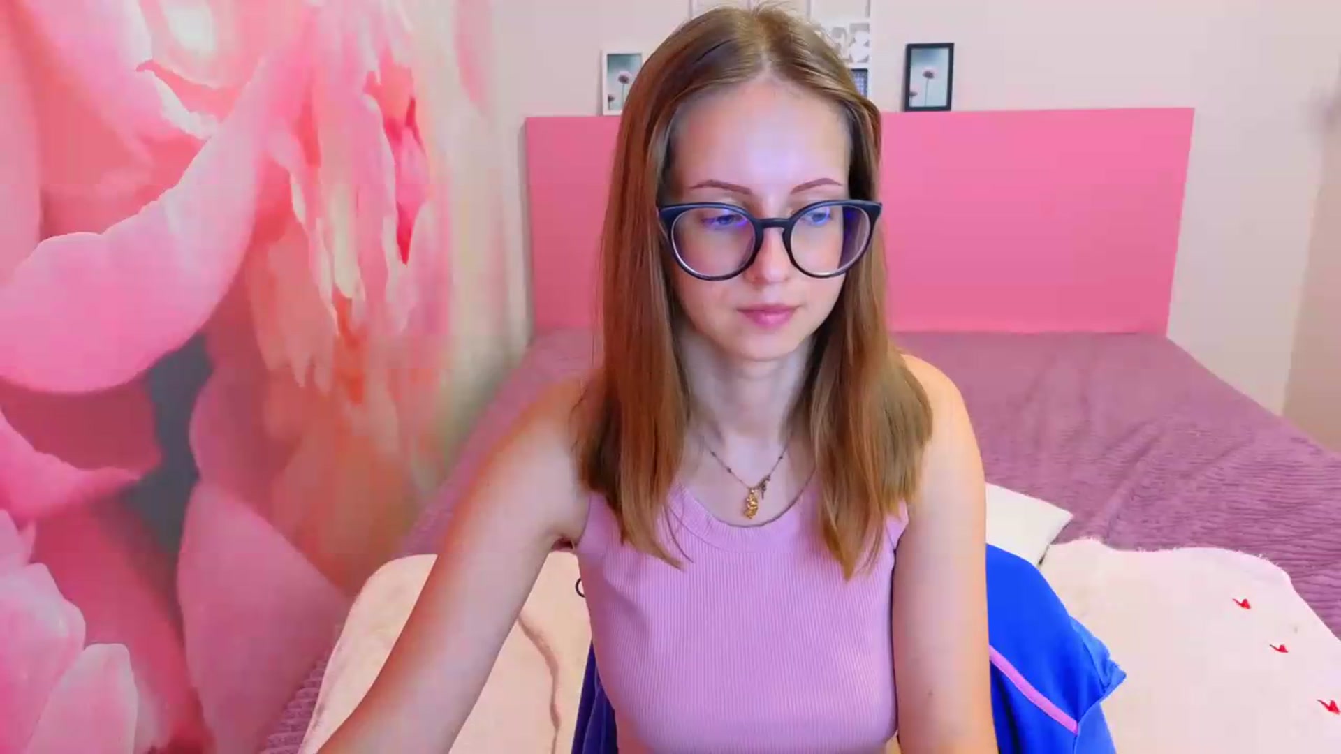 Gallery image thumbnail from Kristina_Adel's myfreecams stream on, 07/21/2026, 08:55 image 14 of 20