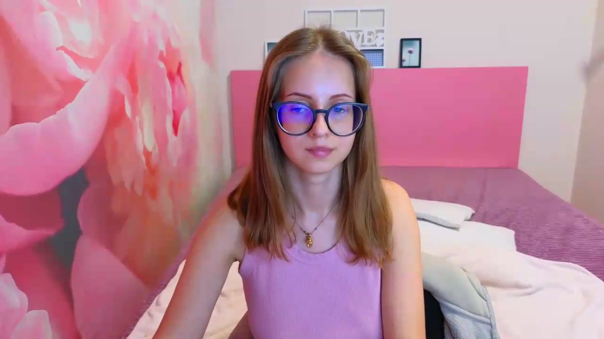 Gallery image thumbnail from Kristina_Adel's myfreecams stream on, 07/22/2026, 08:13 image 3 of 20