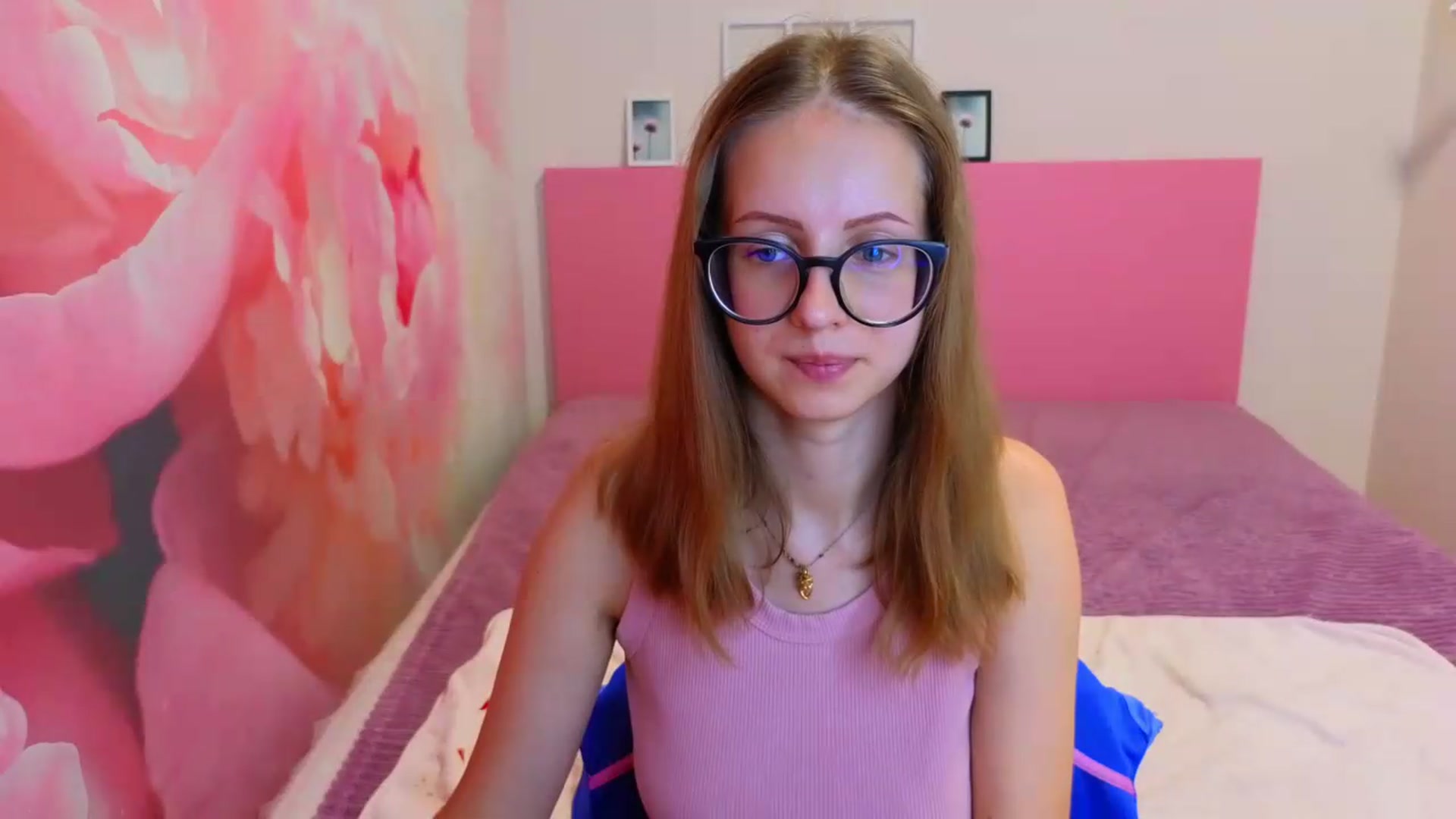 Gallery image thumbnail from Kristina_Adel's myfreecams stream on, 07/27/2026, 07:06 image 12 of 20