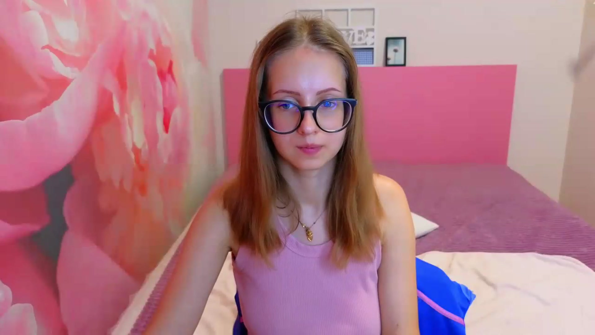 Gallery image thumbnail from Kristina_Adel's myfreecams stream on, 07/27/2026, 07:06 image 14 of 20