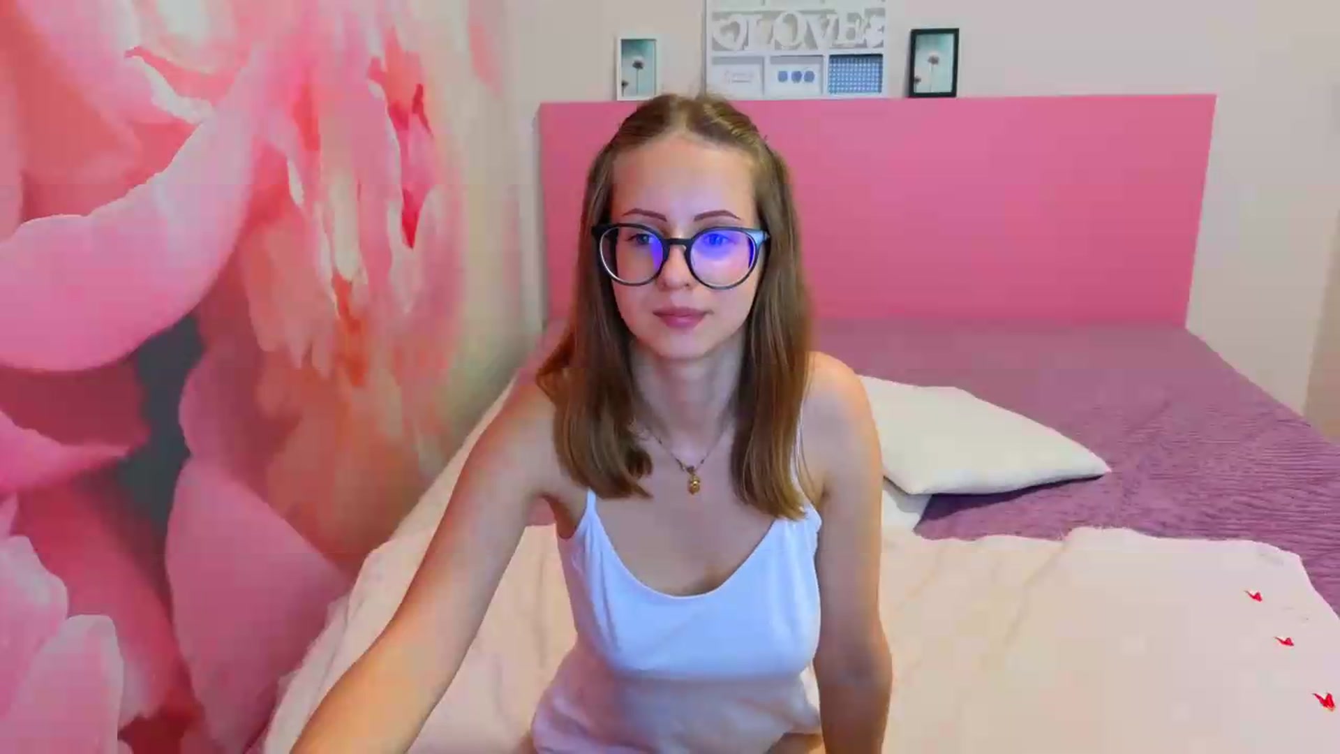 Gallery image thumbnail from Kristina_Adel's myfreecams stream on, 07/28/2026, 08:17 image 14 of 20