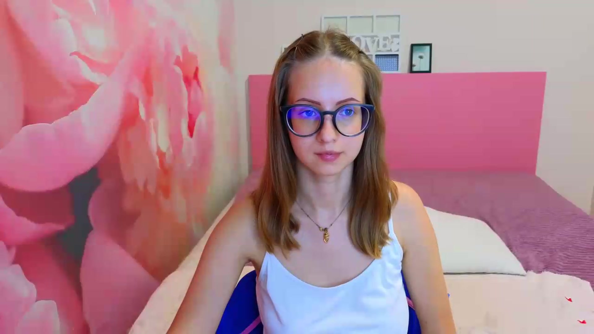 Gallery image thumbnail from Kristina_Adel's myfreecams stream on, 07/28/2026, 10:50 image 11 of 20