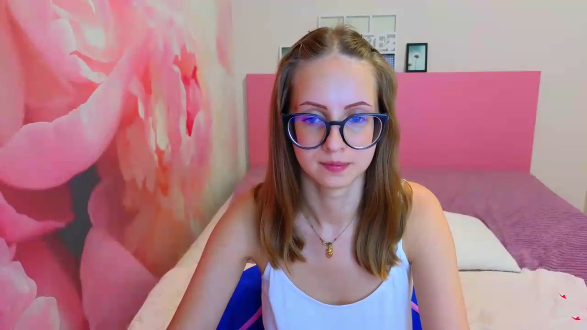 Gallery image thumbnail from Kristina_Adel's myfreecams stream on, 07/28/2026, 10:50 image 12 of 20