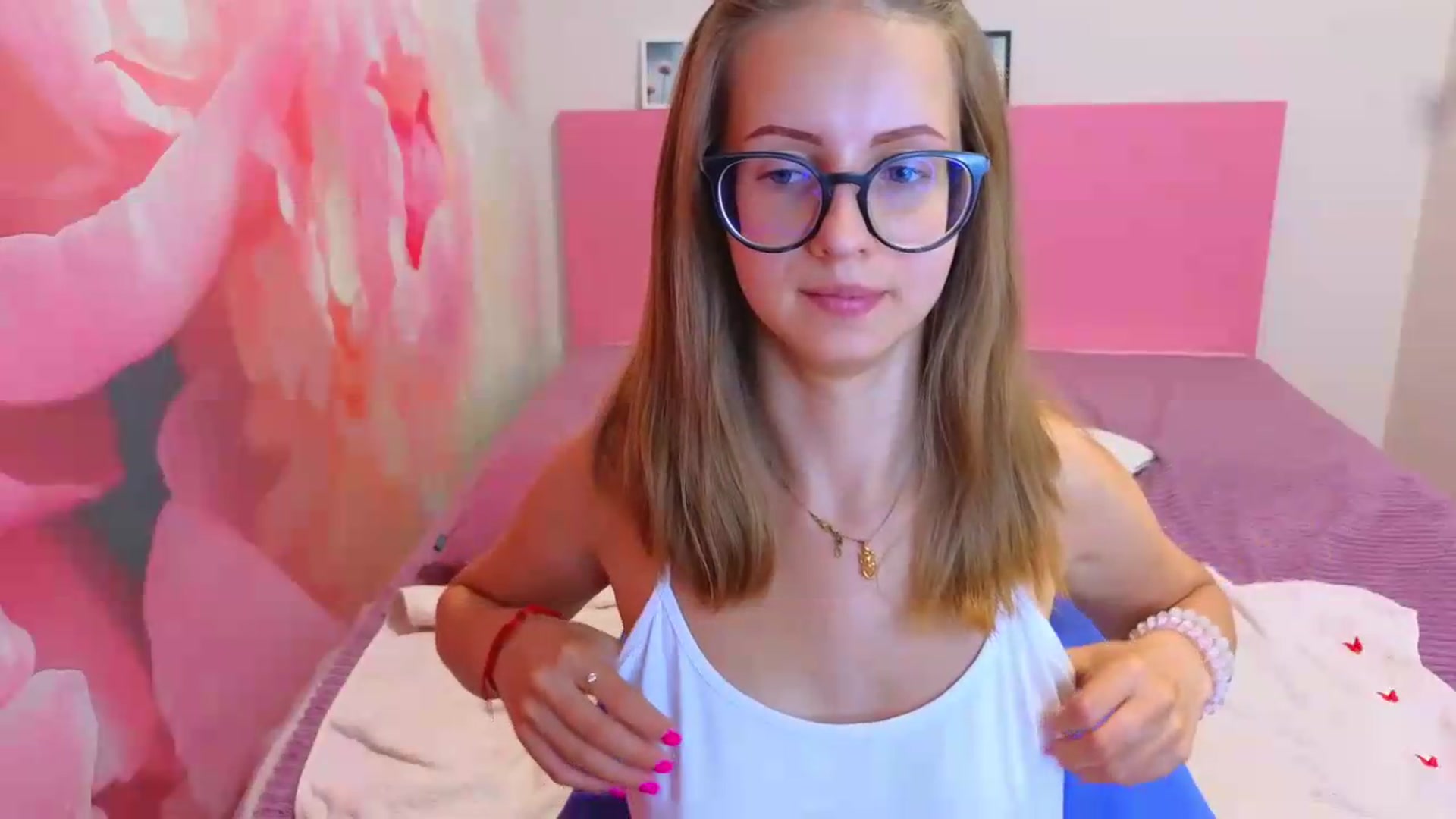 Gallery image thumbnail from Kristina_Adel's myfreecams stream on, 08/14/2026, 07:45 image 11 of 20