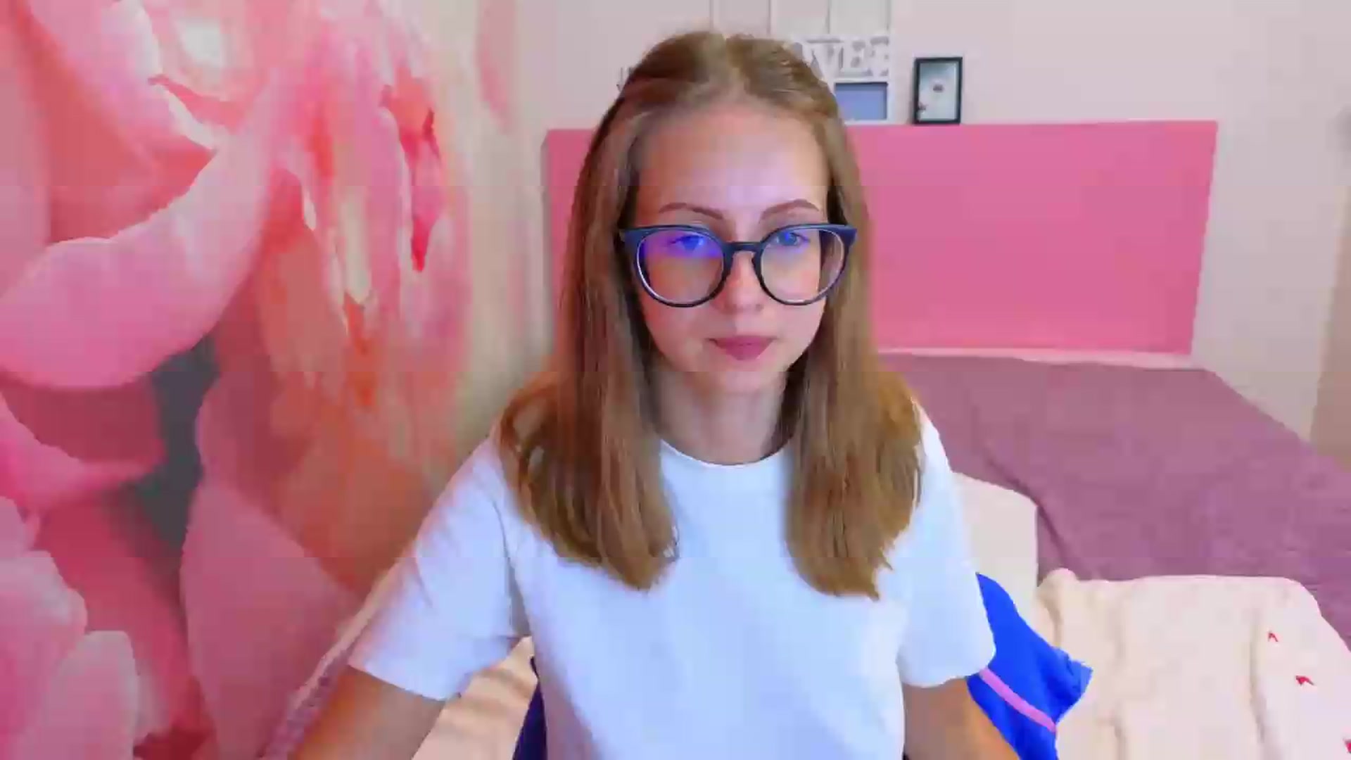 Gallery image thumbnail from Kristina_Adel's myfreecams stream on, 08/19/2026, 09:14 image 20 of 20