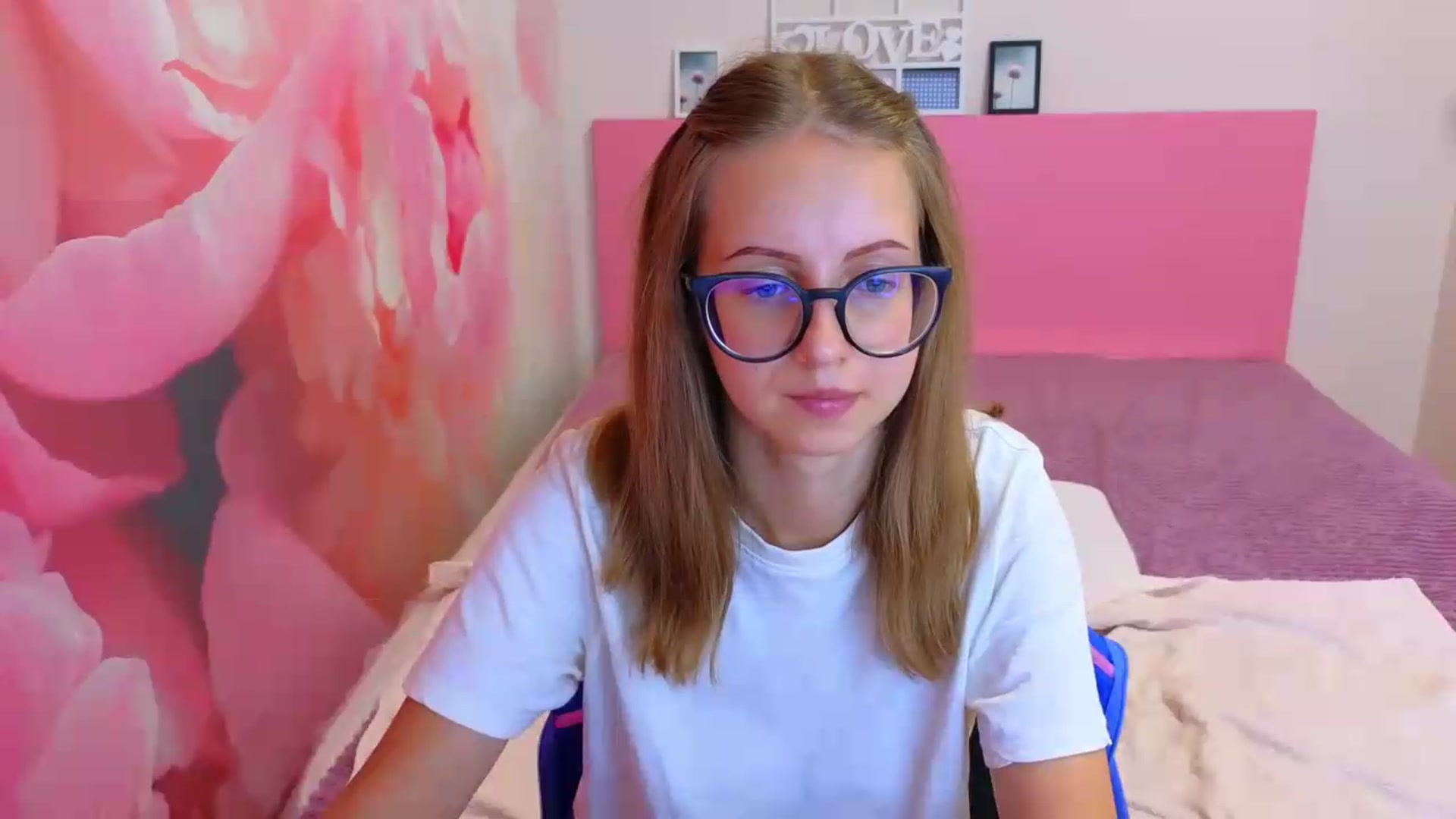 Gallery image thumbnail from Kristina_Adel's myfreecams stream on, 08/20/2026, 07:41 image 8 of 20