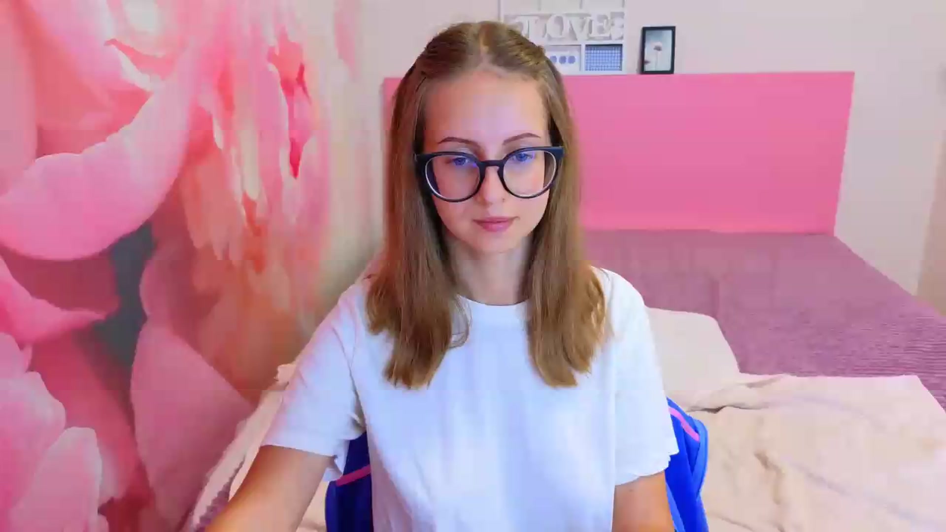 Gallery image thumbnail from Kristina_Adel's myfreecams stream on, 08/20/2026, 07:41 image 20 of 20