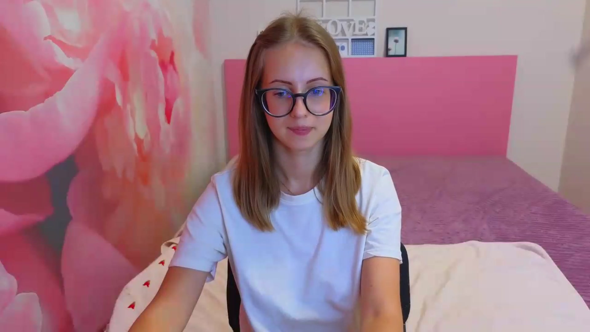 Gallery image thumbnail from Kristina_Adel's myfreecams stream on, 08/24/2026, 09:30 image 3 of 20