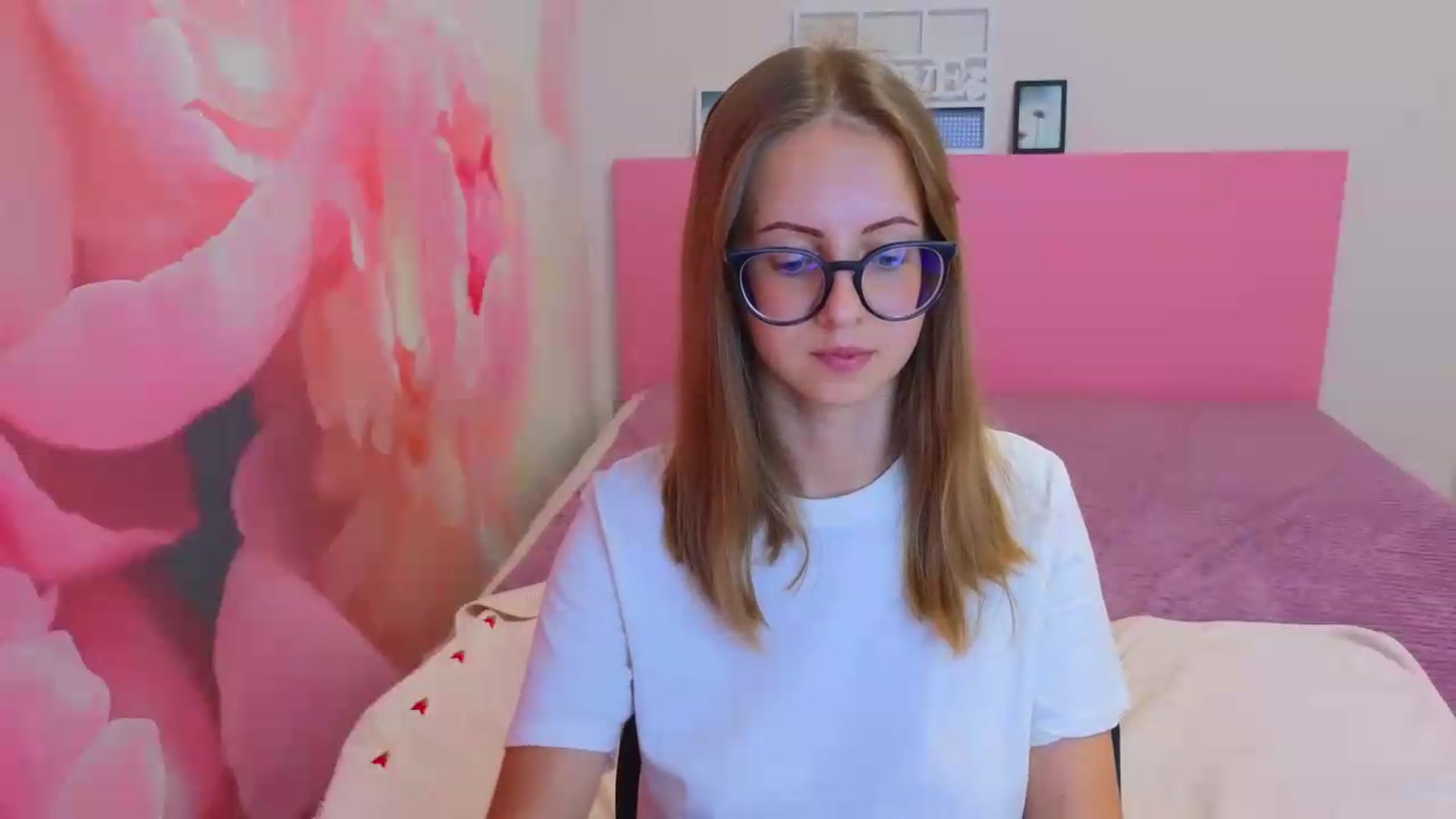 Gallery image thumbnail from Kristina_Adel's myfreecams stream on, 08/24/2026, 09:30 image 14 of 20