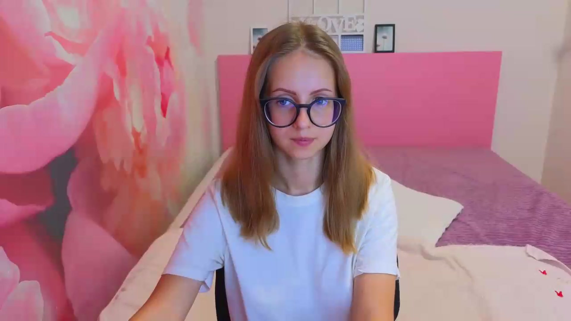 Gallery image thumbnail from Kristina_Adel's myfreecams stream on, 08/26/2026, 06:27 image 4 of 20