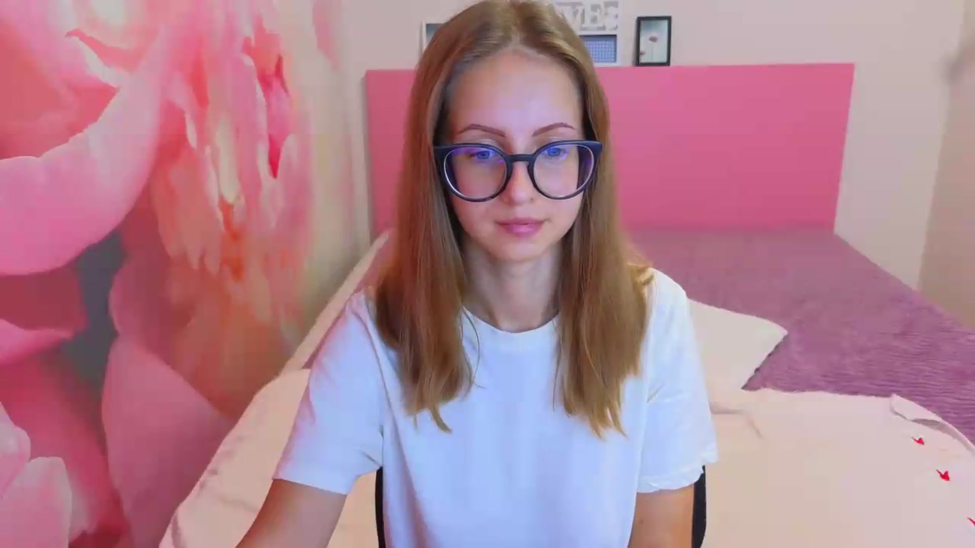 Gallery image thumbnail from Kristina_Adel's myfreecams stream on, 08/26/2026, 06:27 image 20 of 20