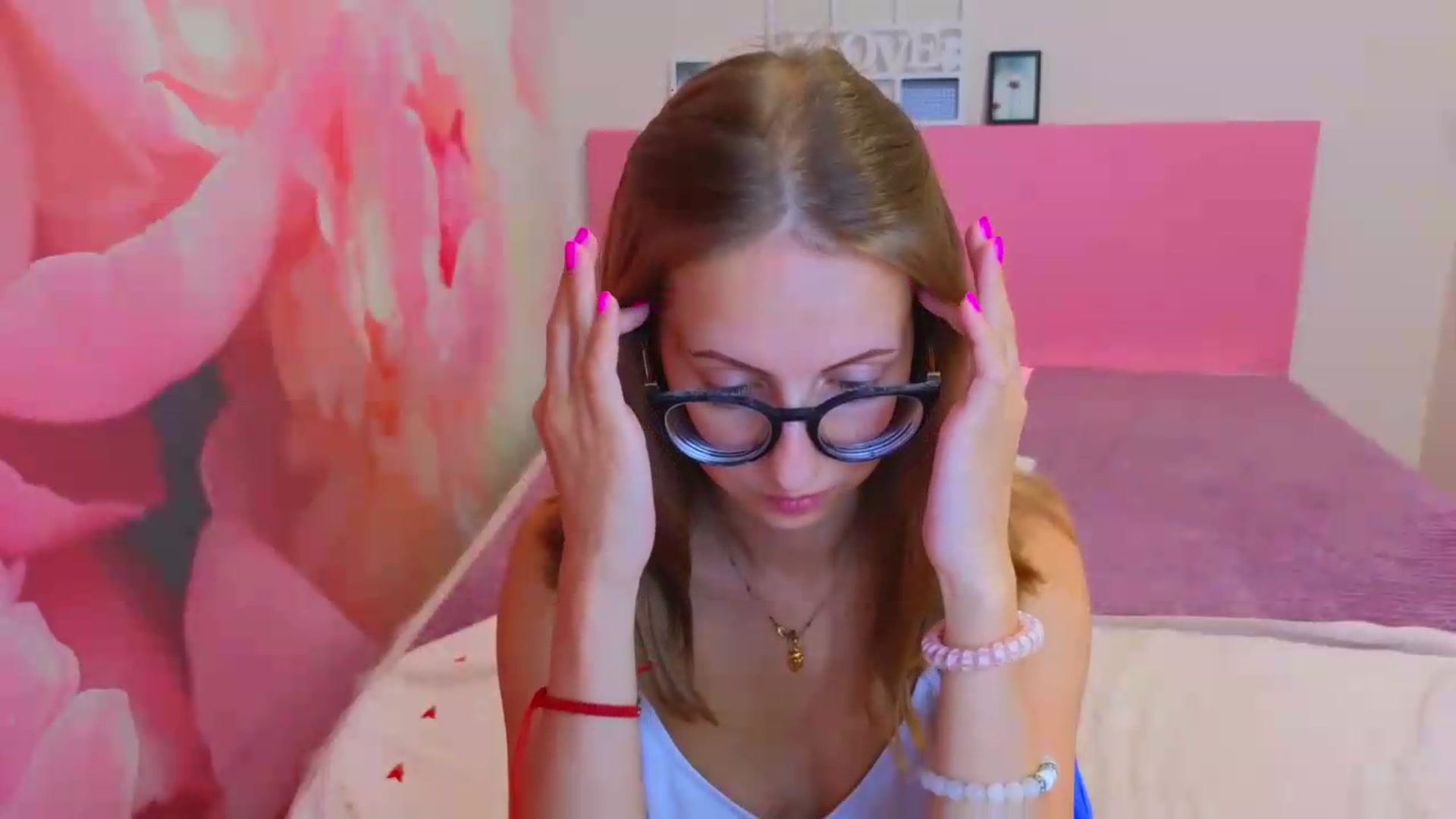 Gallery image thumbnail from Kristina_Adel's myfreecams stream on, 08/29/2026, 11:07 image 8 of 20