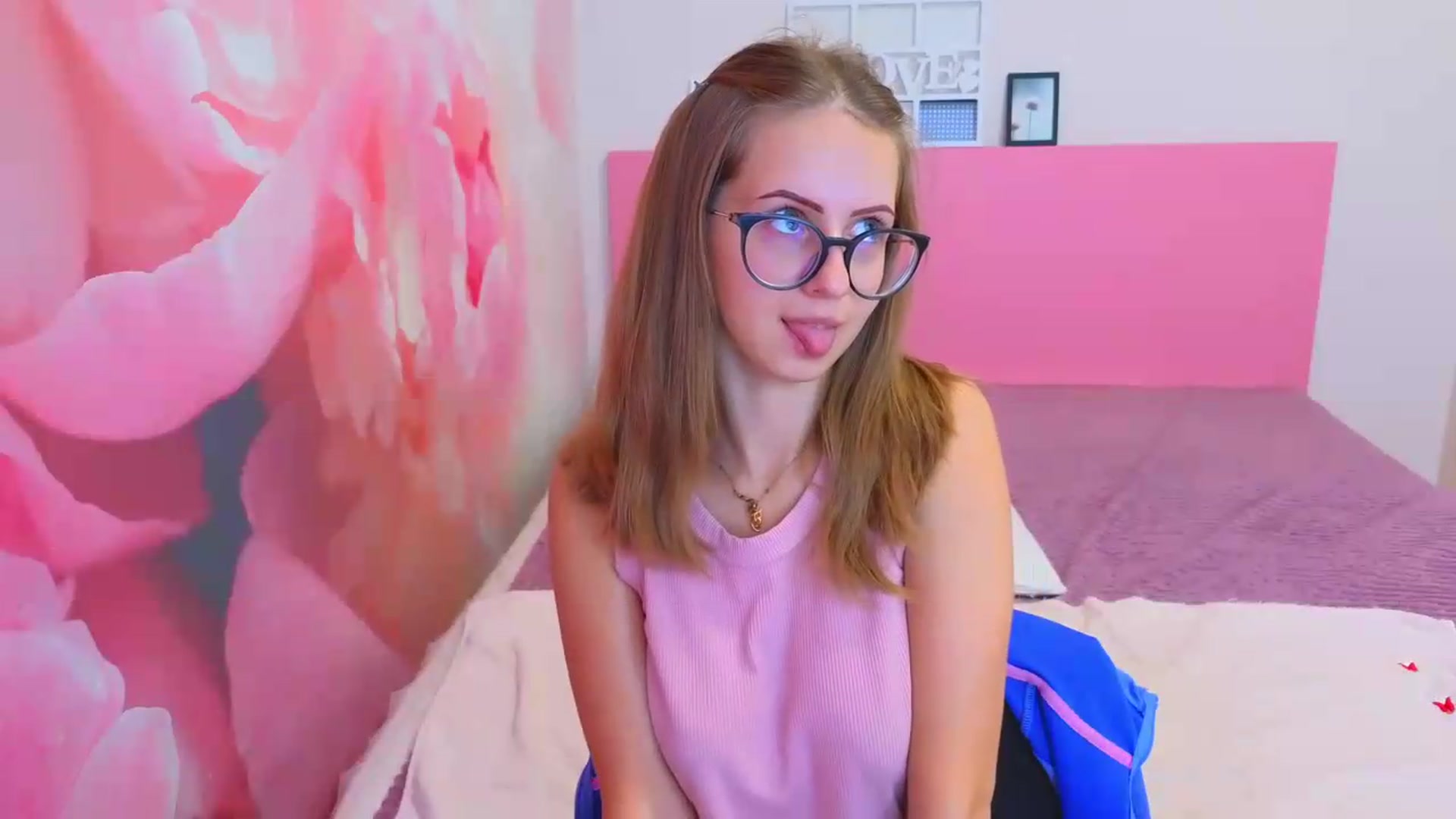 Gallery image thumbnail from Kristina_Adel's myfreecams stream on, 09/09/2026, 08:21 image 11 of 20