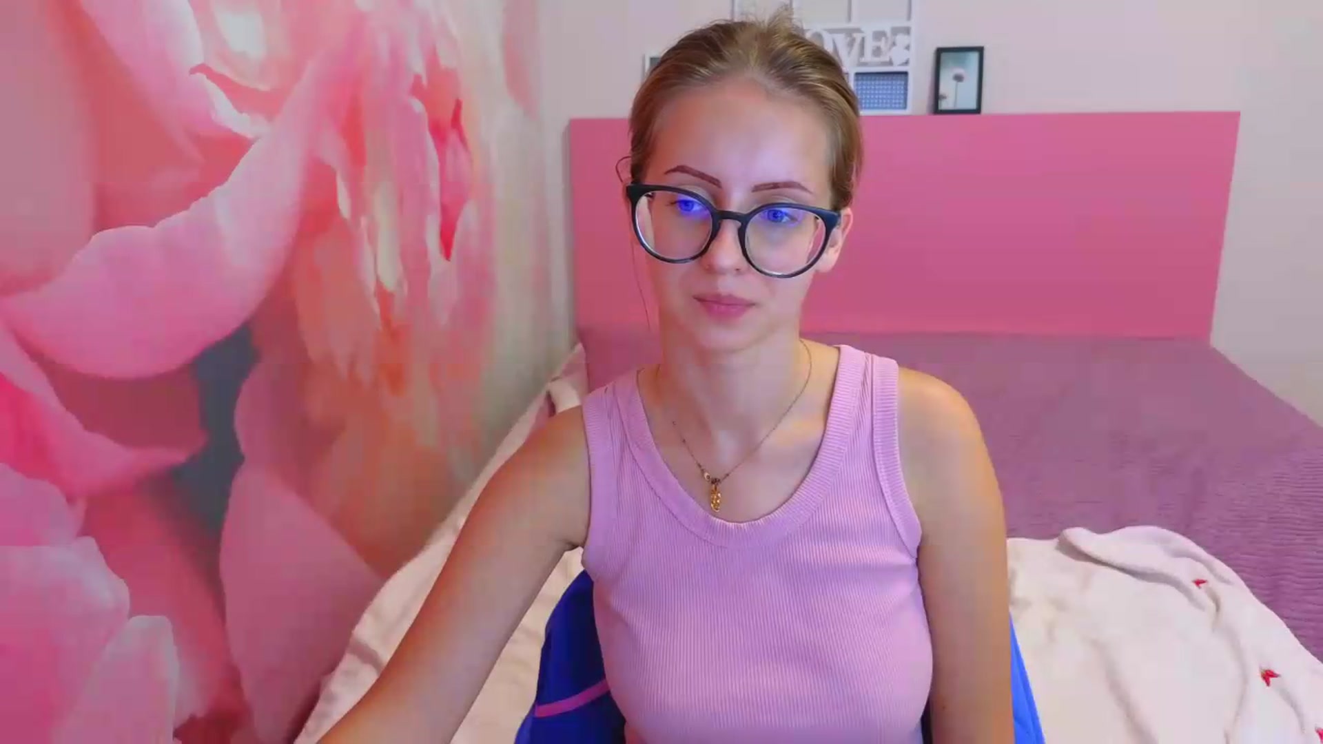 Gallery image thumbnail from Kristina_Adel's myfreecams stream on, 09/12/2026, 10:50 image 9 of 20