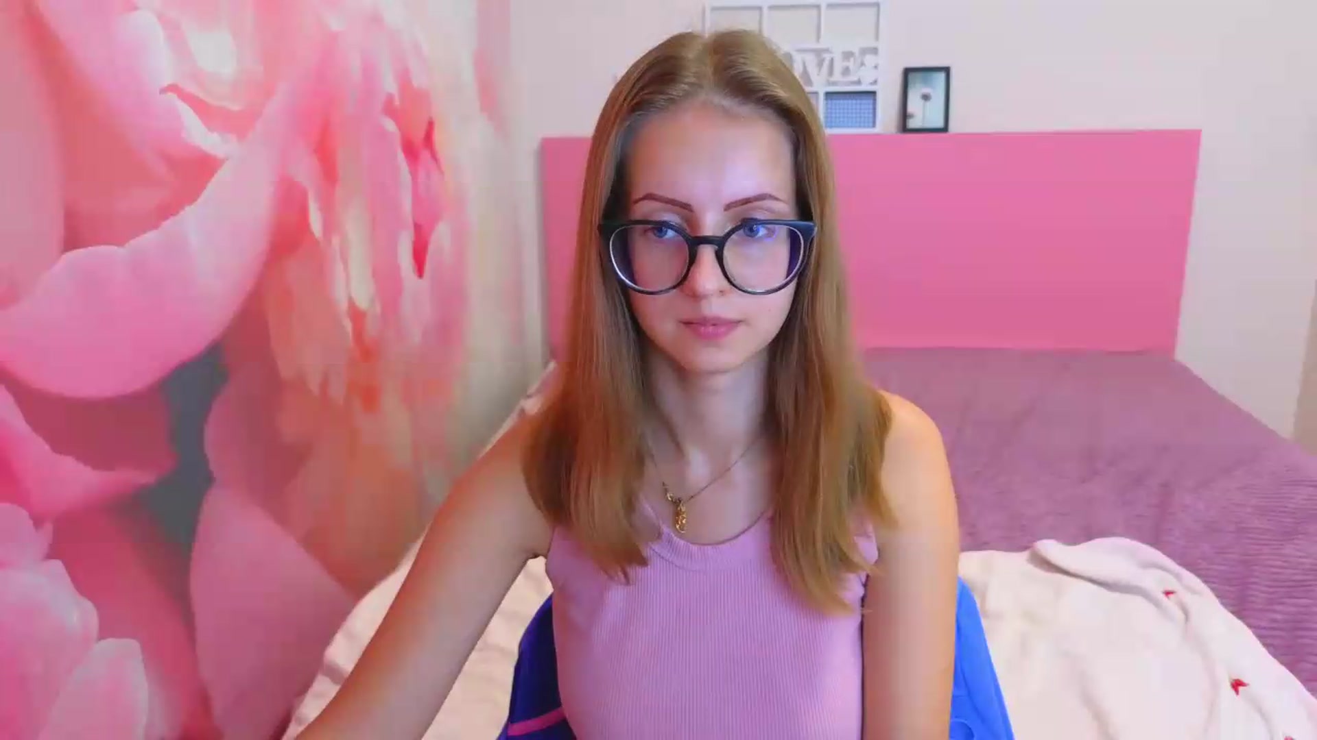 Gallery image thumbnail from Kristina_Adel's myfreecams stream on, 09/12/2026, 10:50 image 17 of 20